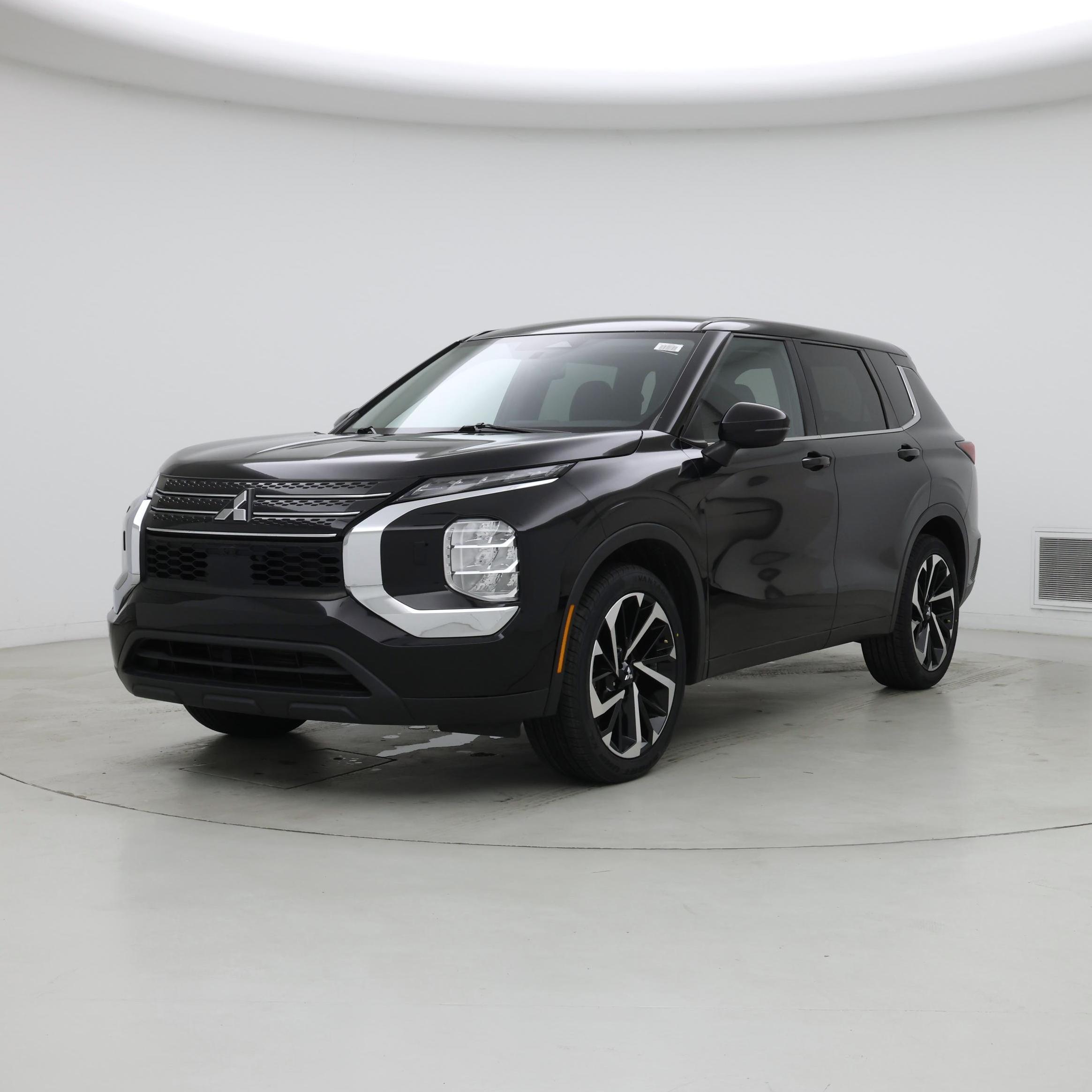 Thumbnail: 2022 Mitsubishi Outlander - 4