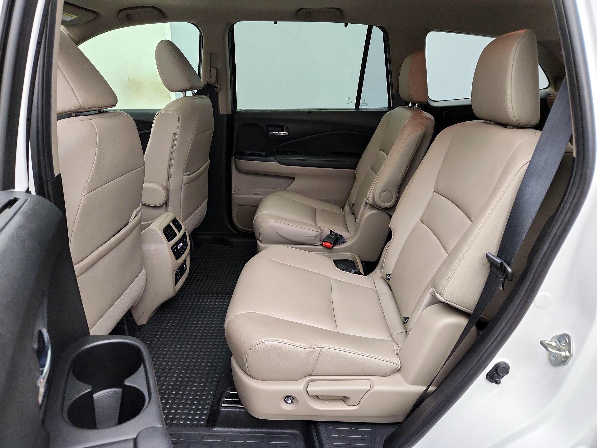 Thumbnail: 2021 Honda Pilot - 20