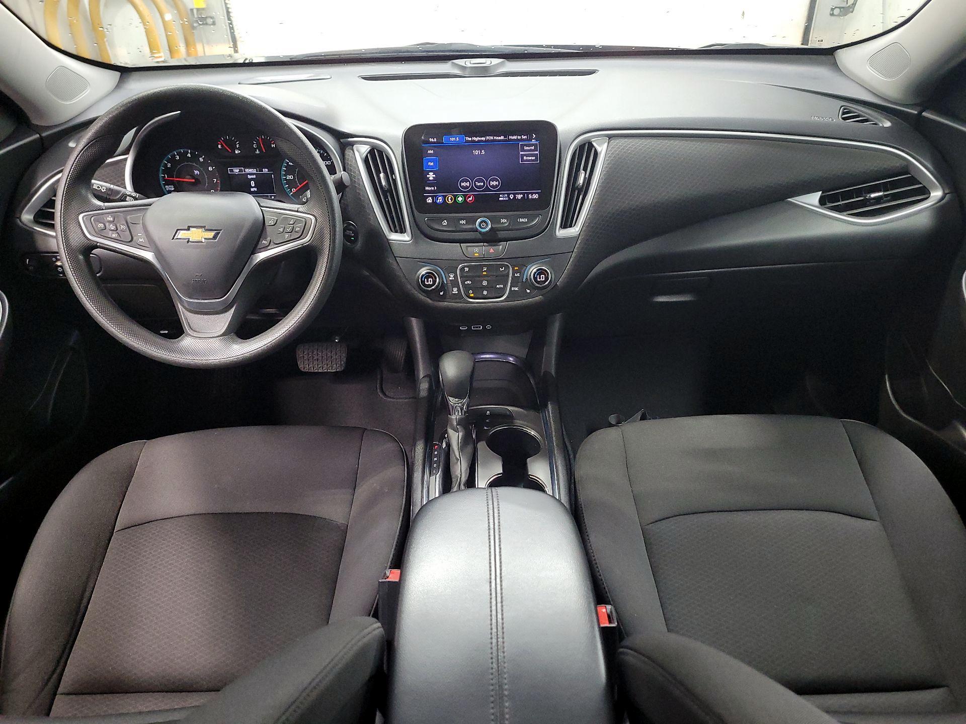 Thumbnail: 2023 Chevrolet Malibu - 9