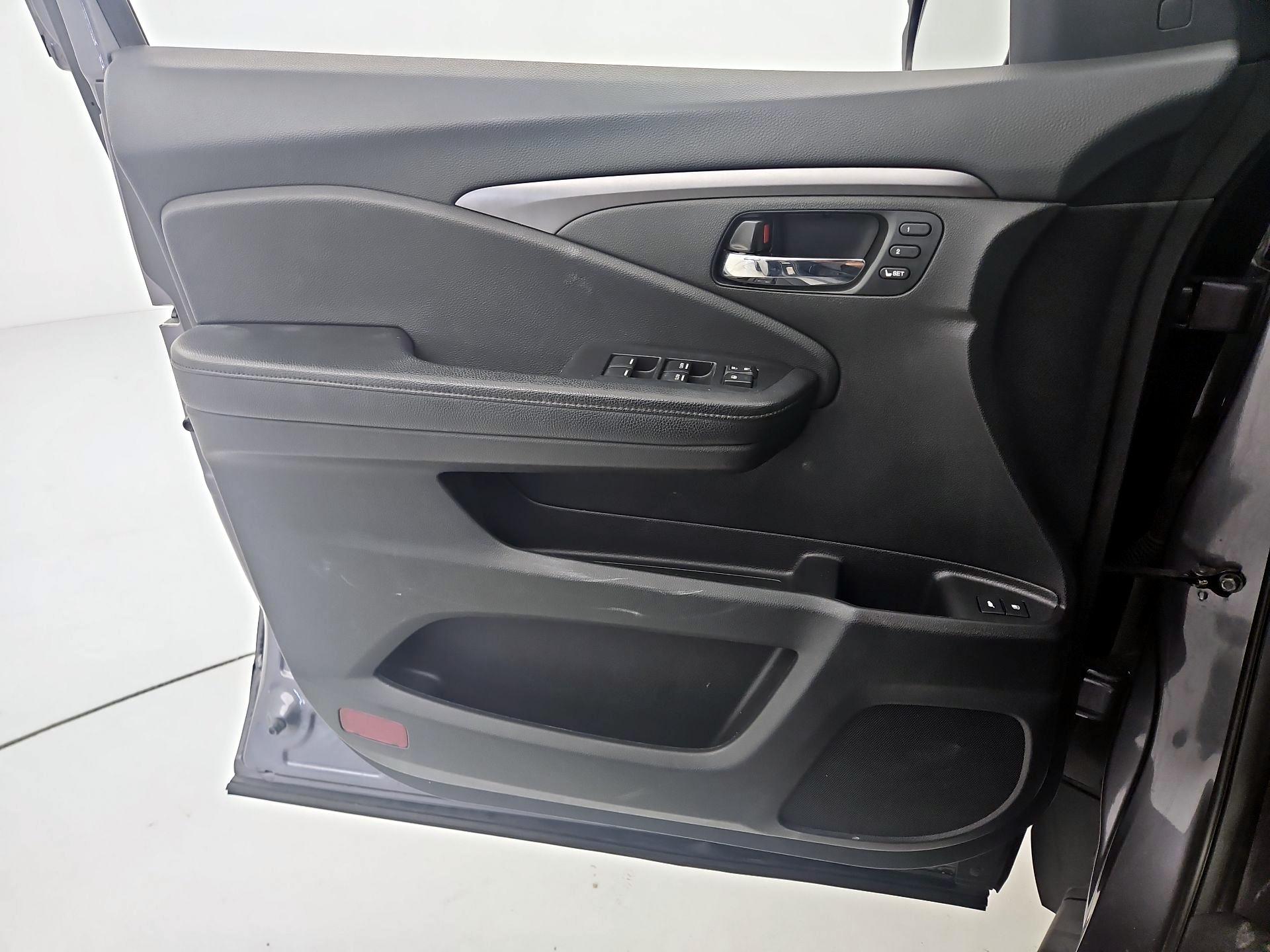 Thumbnail: 2022 Honda Pilot - 12