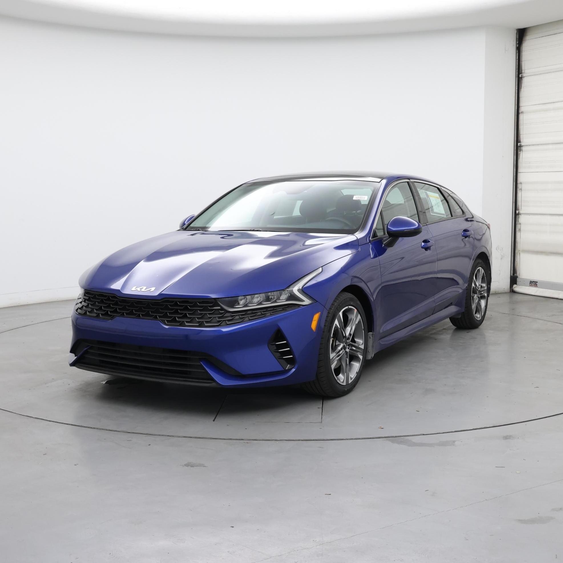 Thumbnail: 2023 Kia K5 - 4