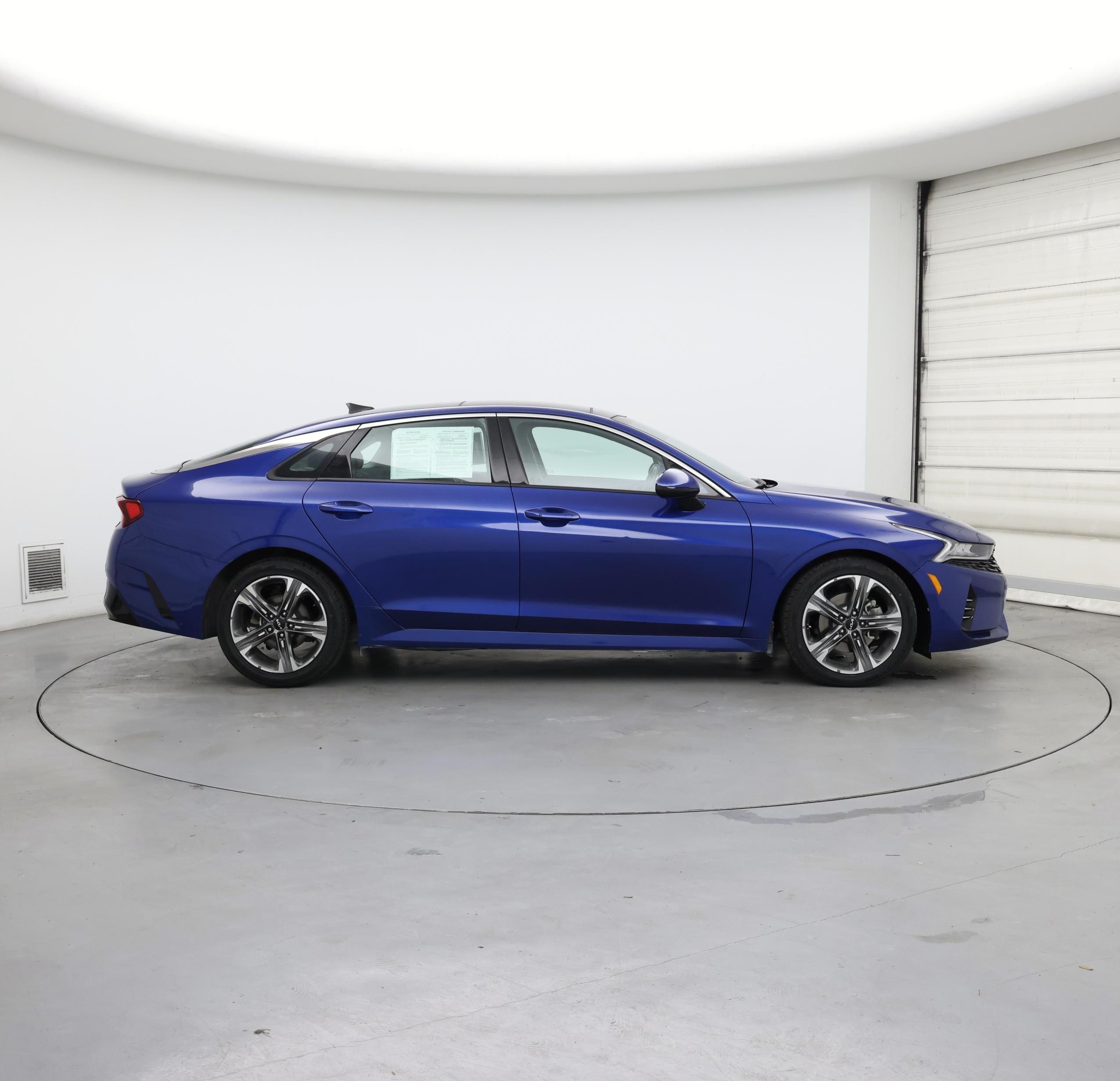 Thumbnail: 2023 Kia K5 - 7