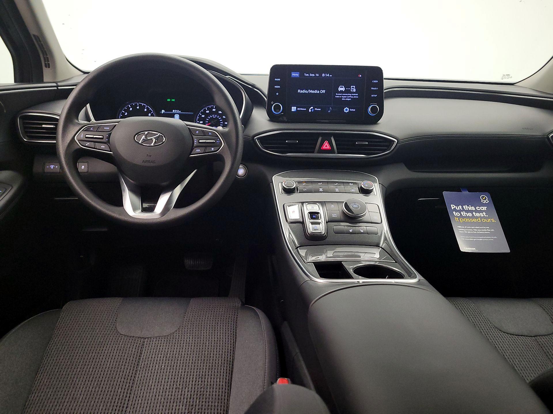 Thumbnail: 2022 Hyundai Santa Fe - 9