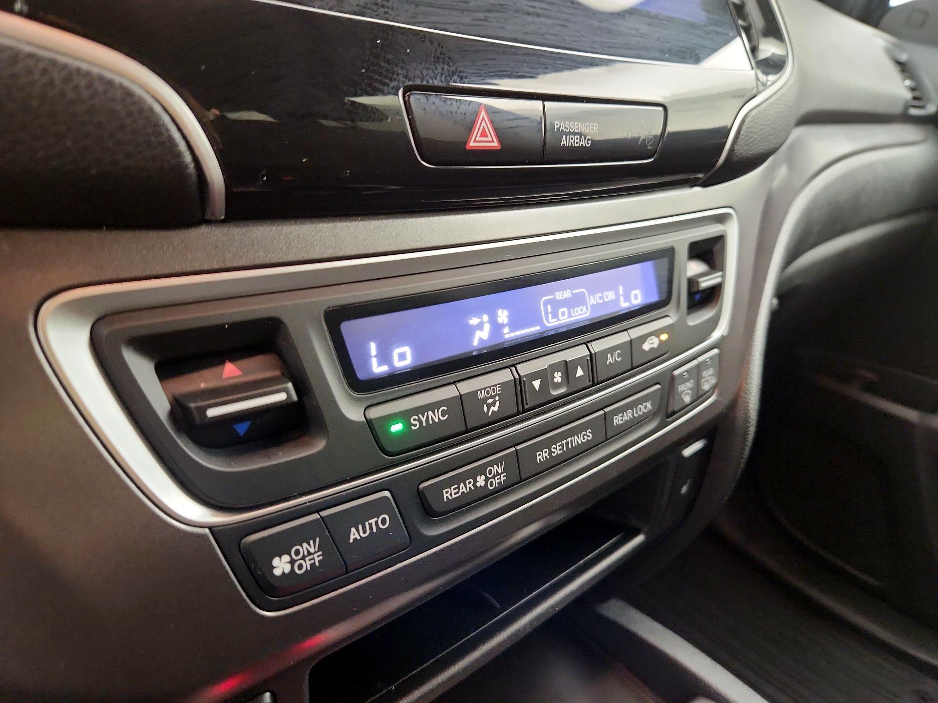 Thumbnail: 2022 Honda Pilot - 16