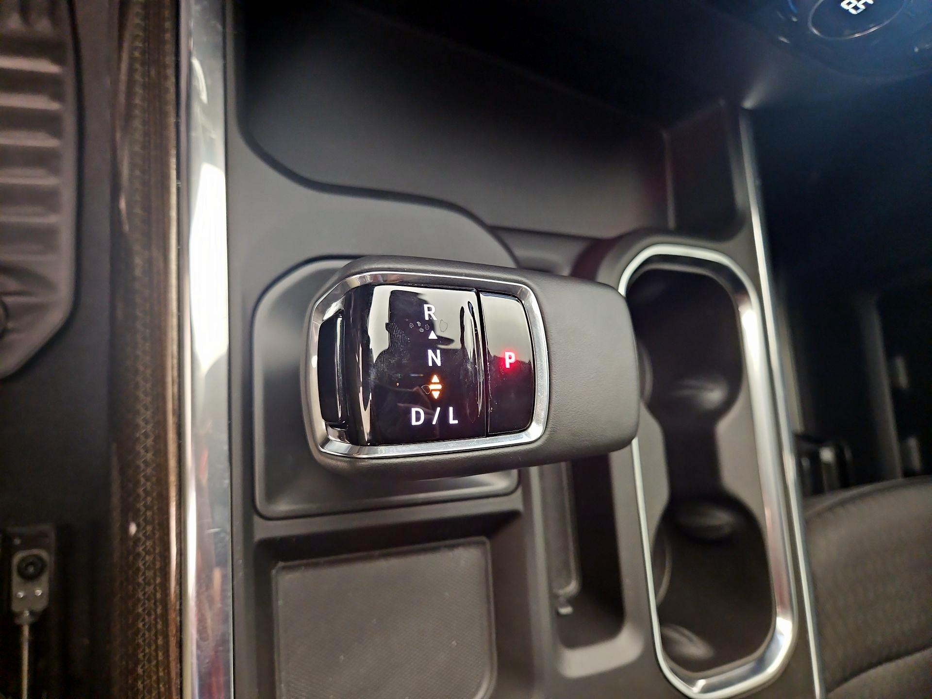 Thumbnail: 2024 Chevrolet Silverado 1500 - 18