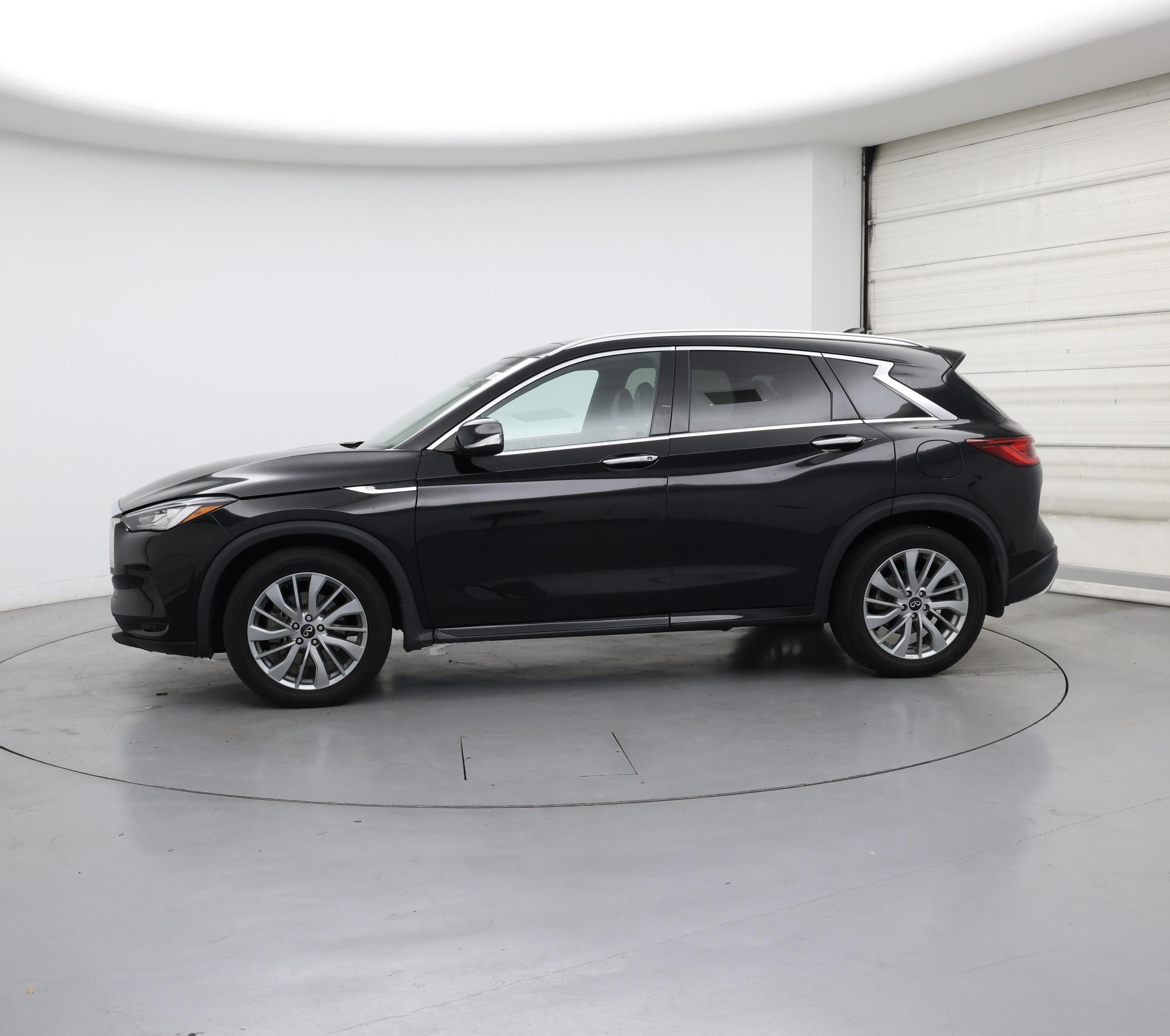 Thumbnail: 2023 INFINITI QX50 - 3