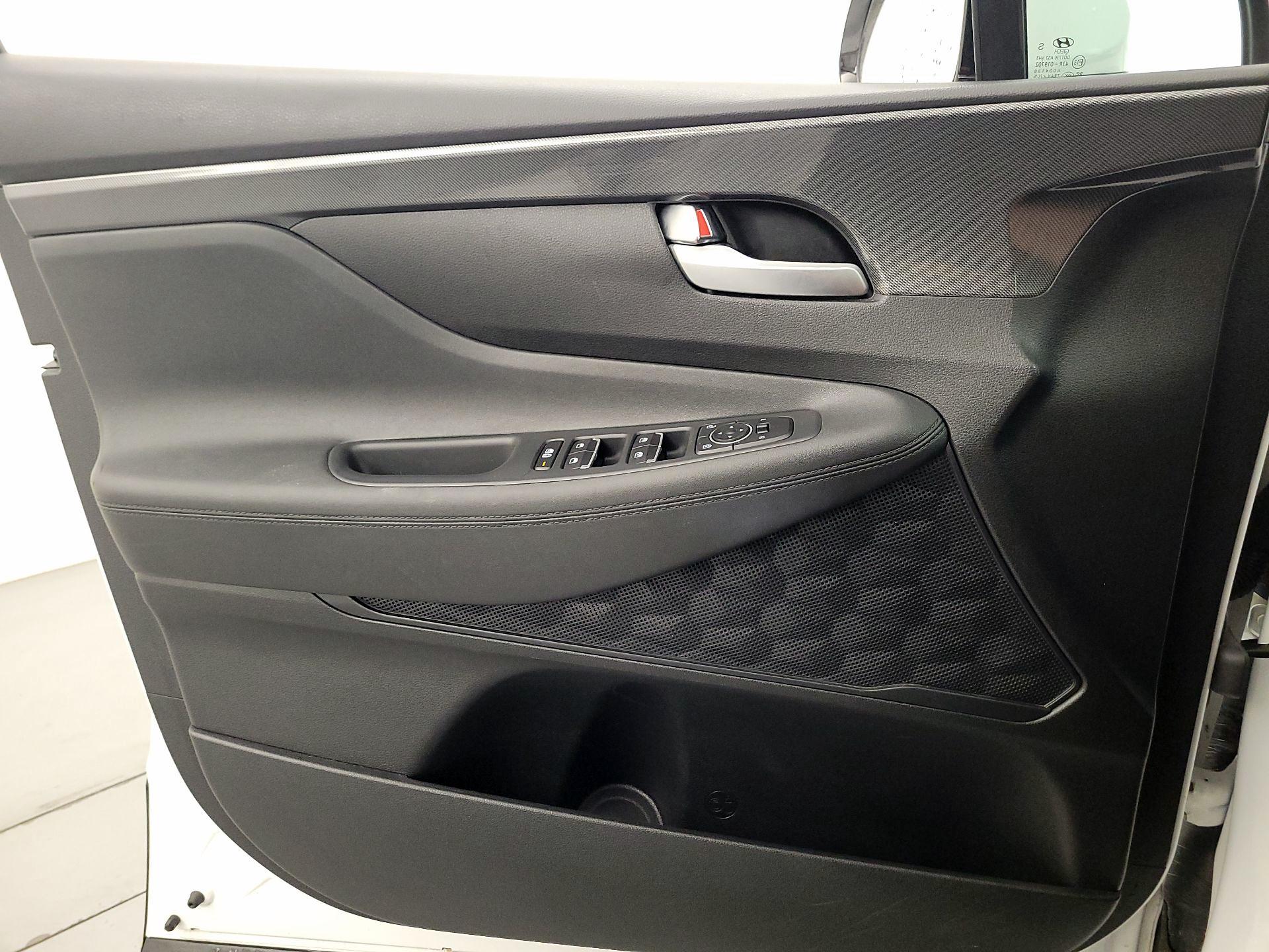 Thumbnail: 2023 Hyundai Santa Fe - 12