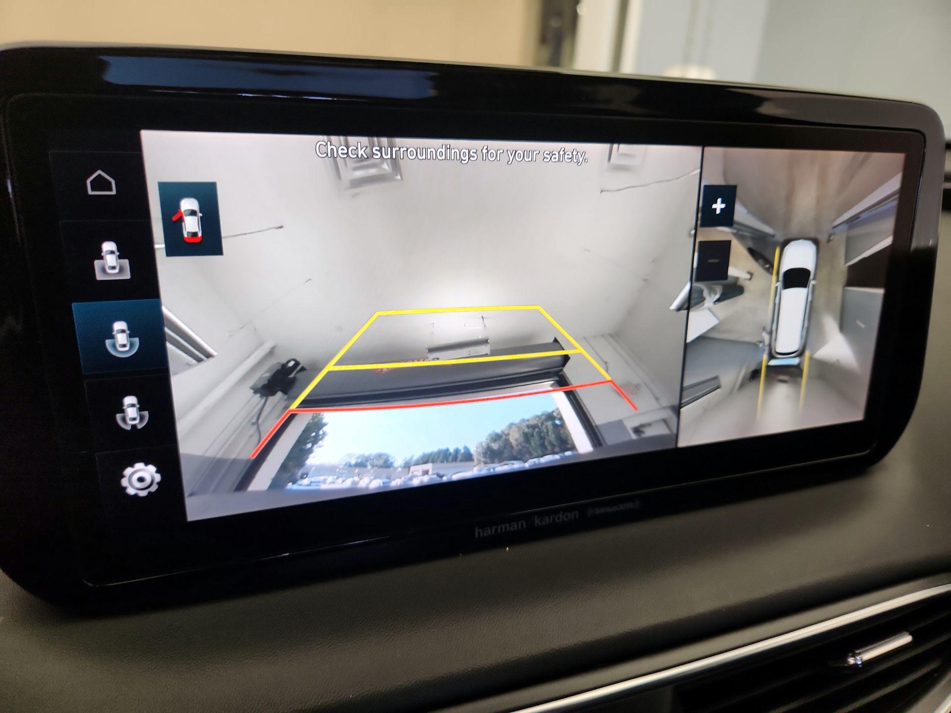 Thumbnail: 2022 Hyundai Santa Fe - 15