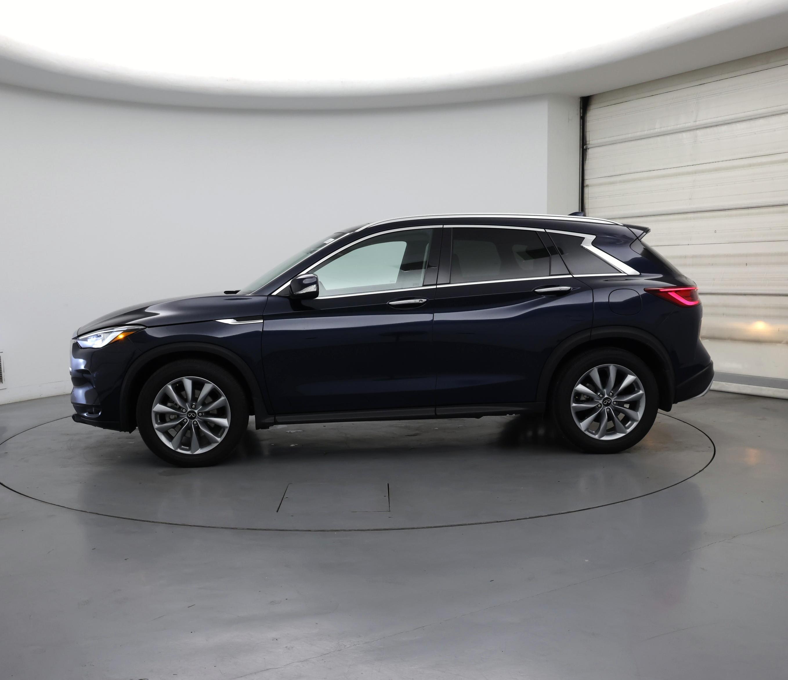 Thumbnail: 2022 INFINITI QX50 - 3