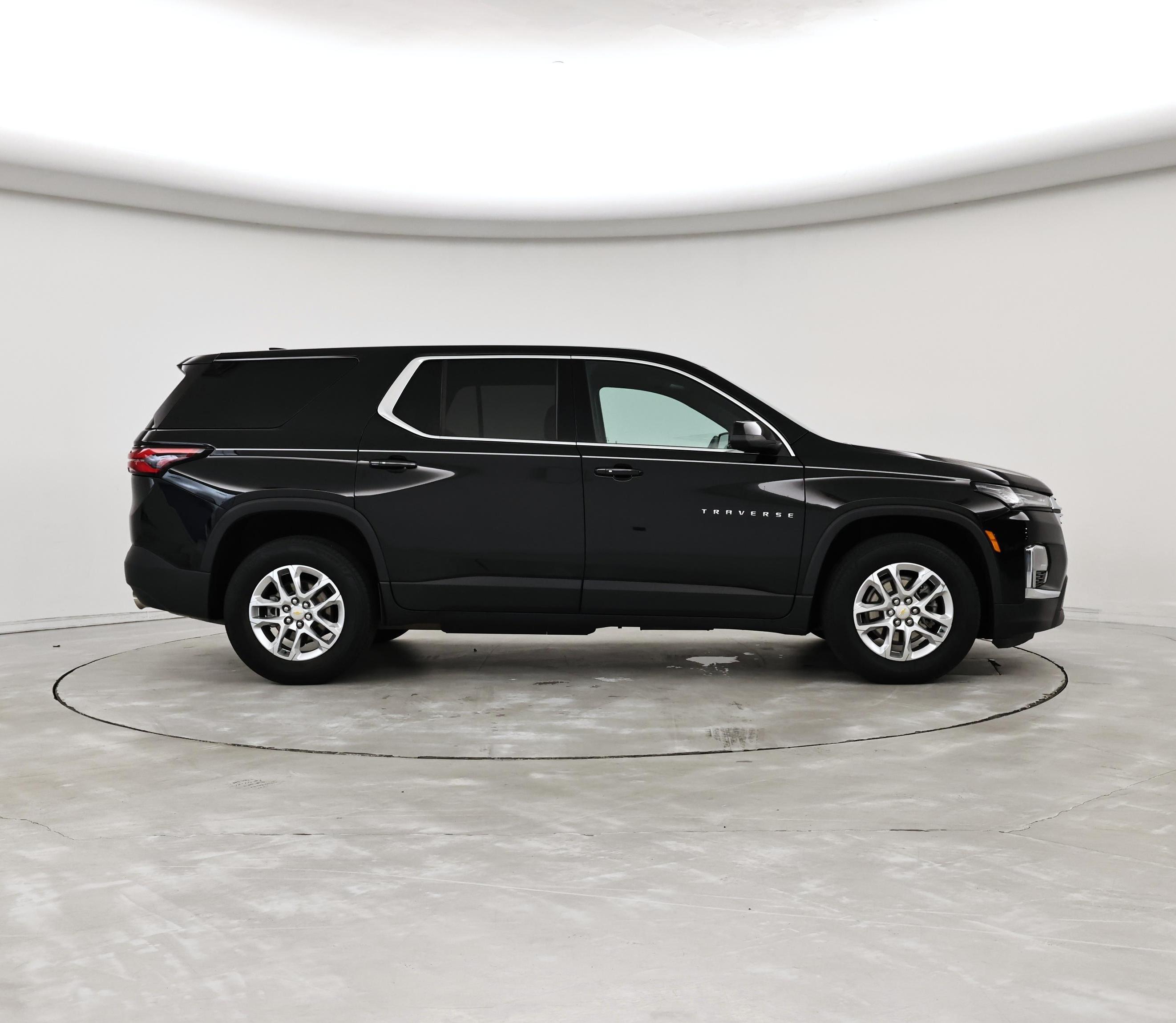 Thumbnail: 2023 Chevrolet Traverse - 7
