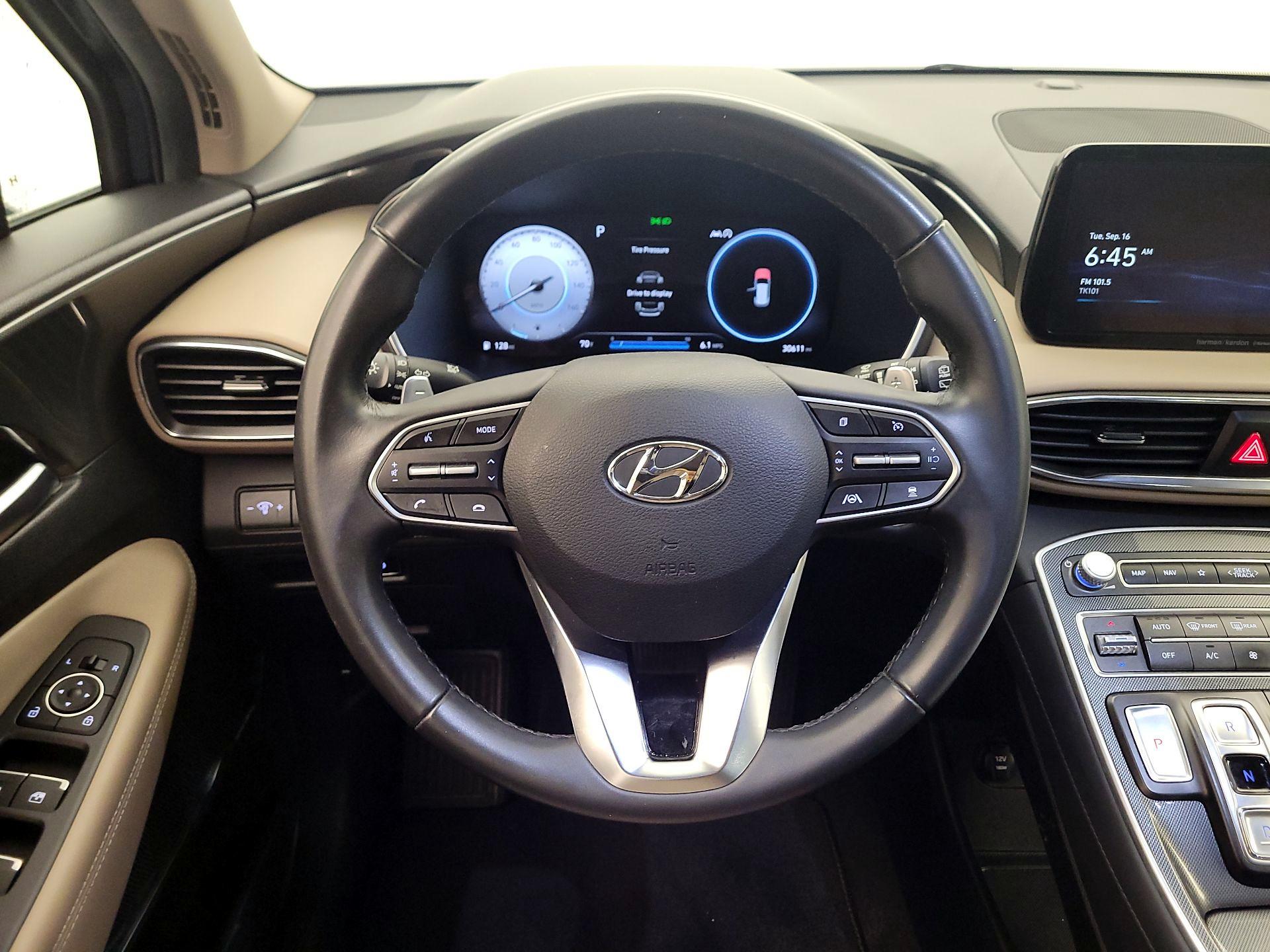 Thumbnail: 2023 Hyundai Santa Fe - 10