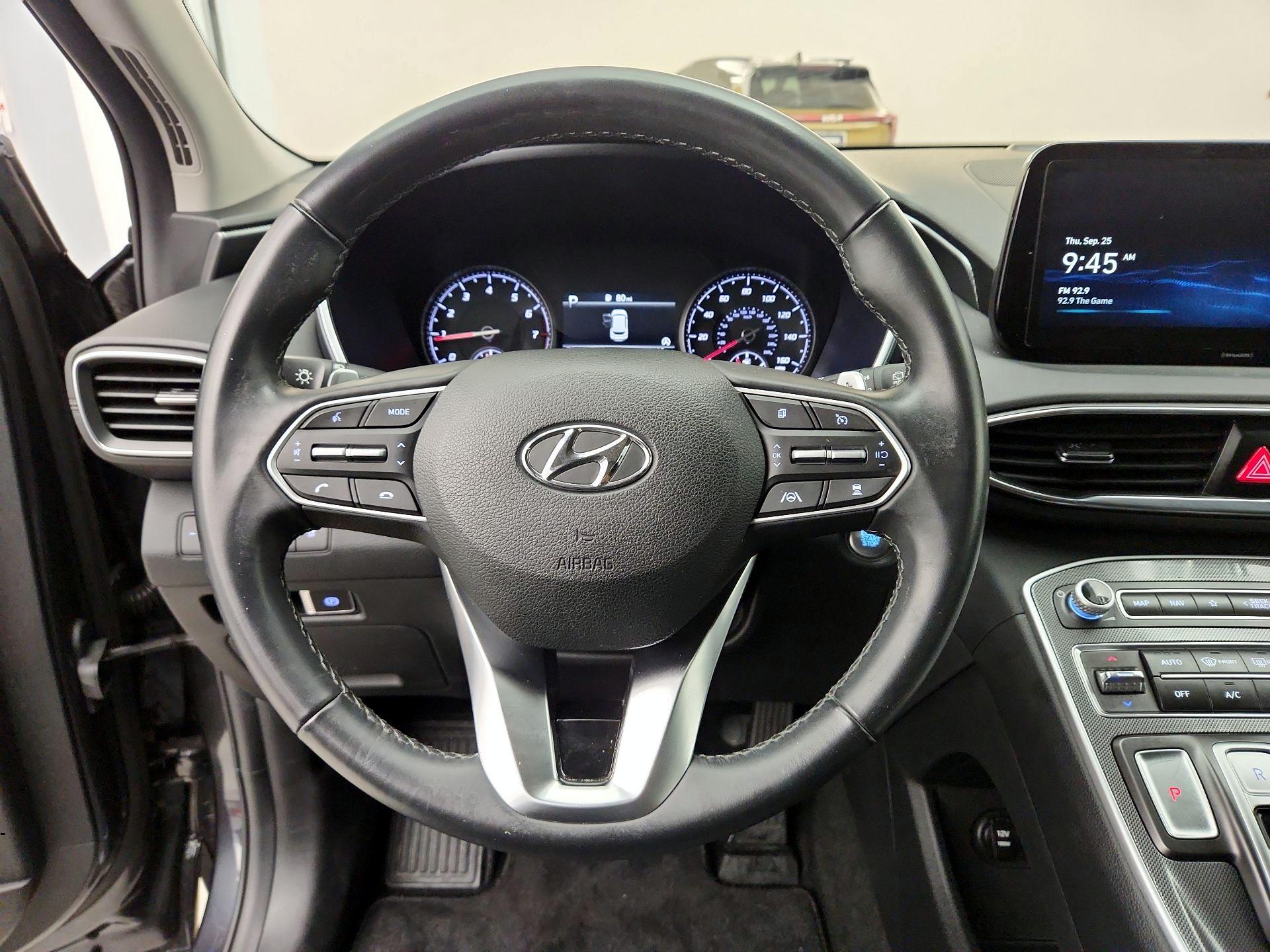 Thumbnail: 2023 Hyundai Santa Fe - 10
