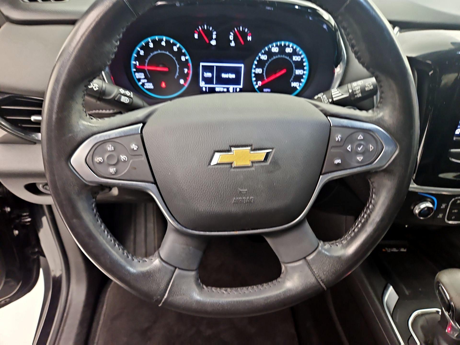 Thumbnail: 2022 Chevrolet Traverse - 10