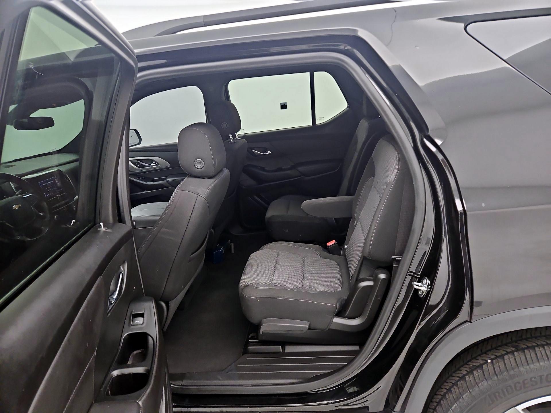 Thumbnail: 2022 Chevrolet Traverse - 19