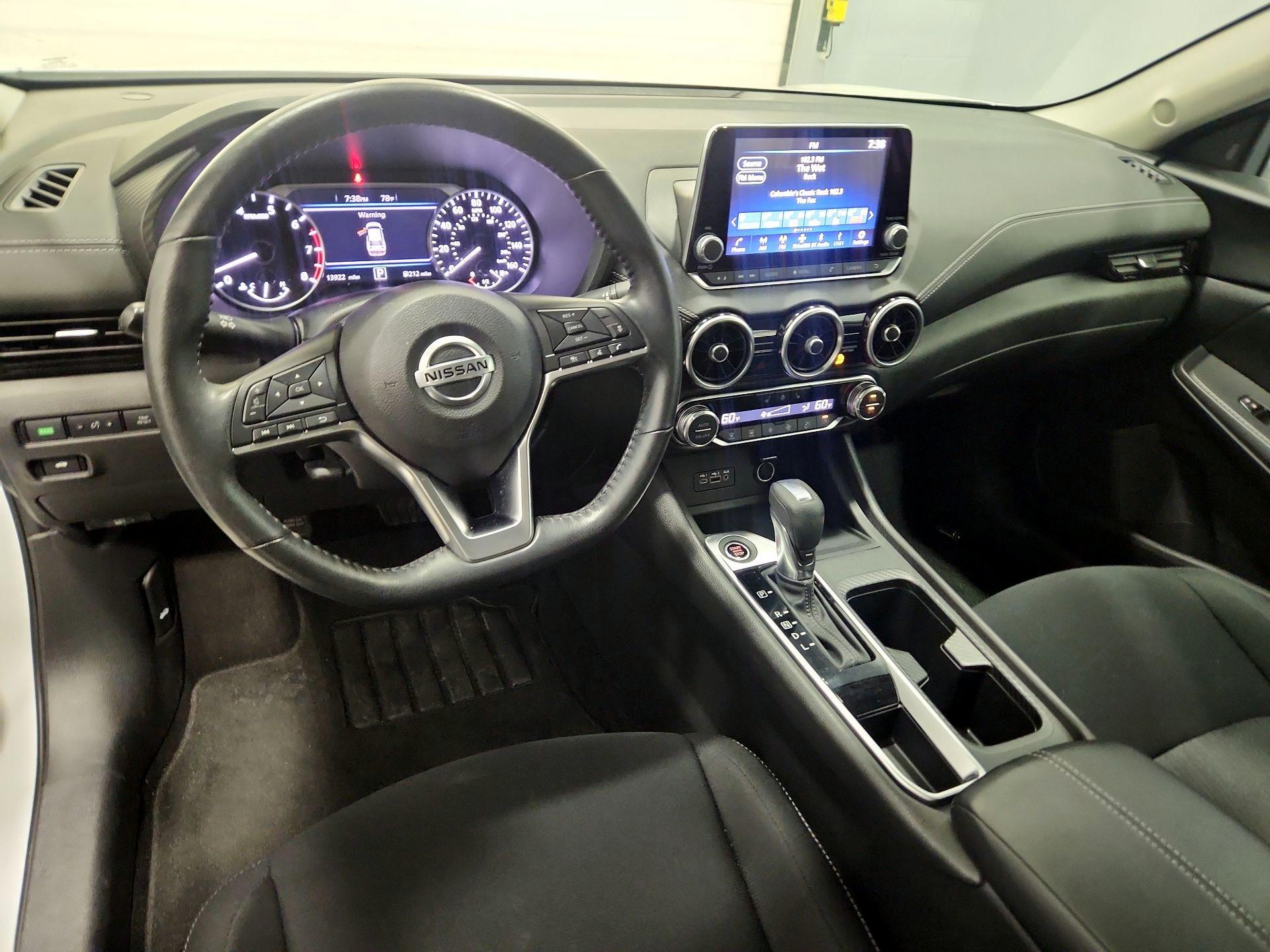 Thumbnail: 2023 Nissan Sentra - 9