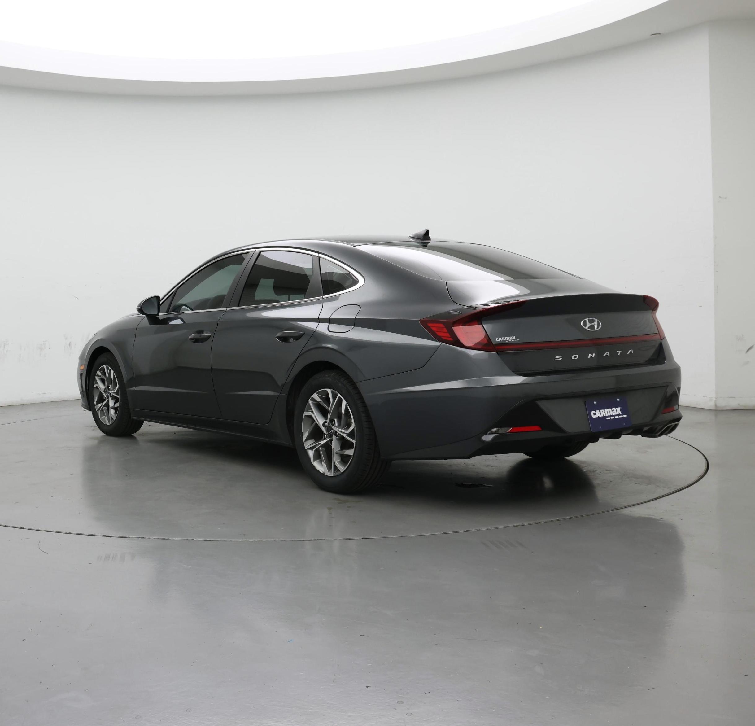 Thumbnail: 2022 Hyundai Sonata - 2