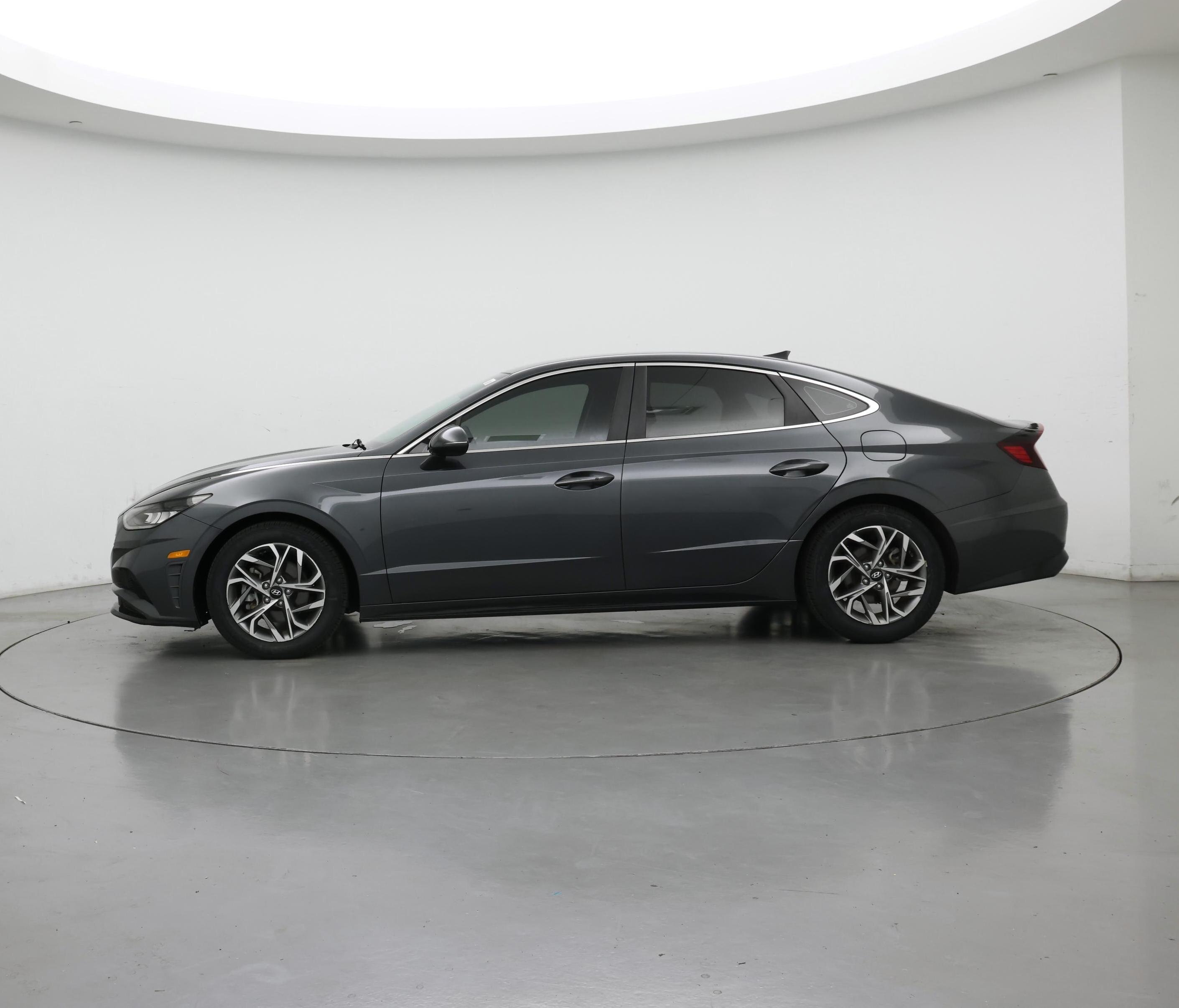 Thumbnail: 2022 Hyundai Sonata - 3