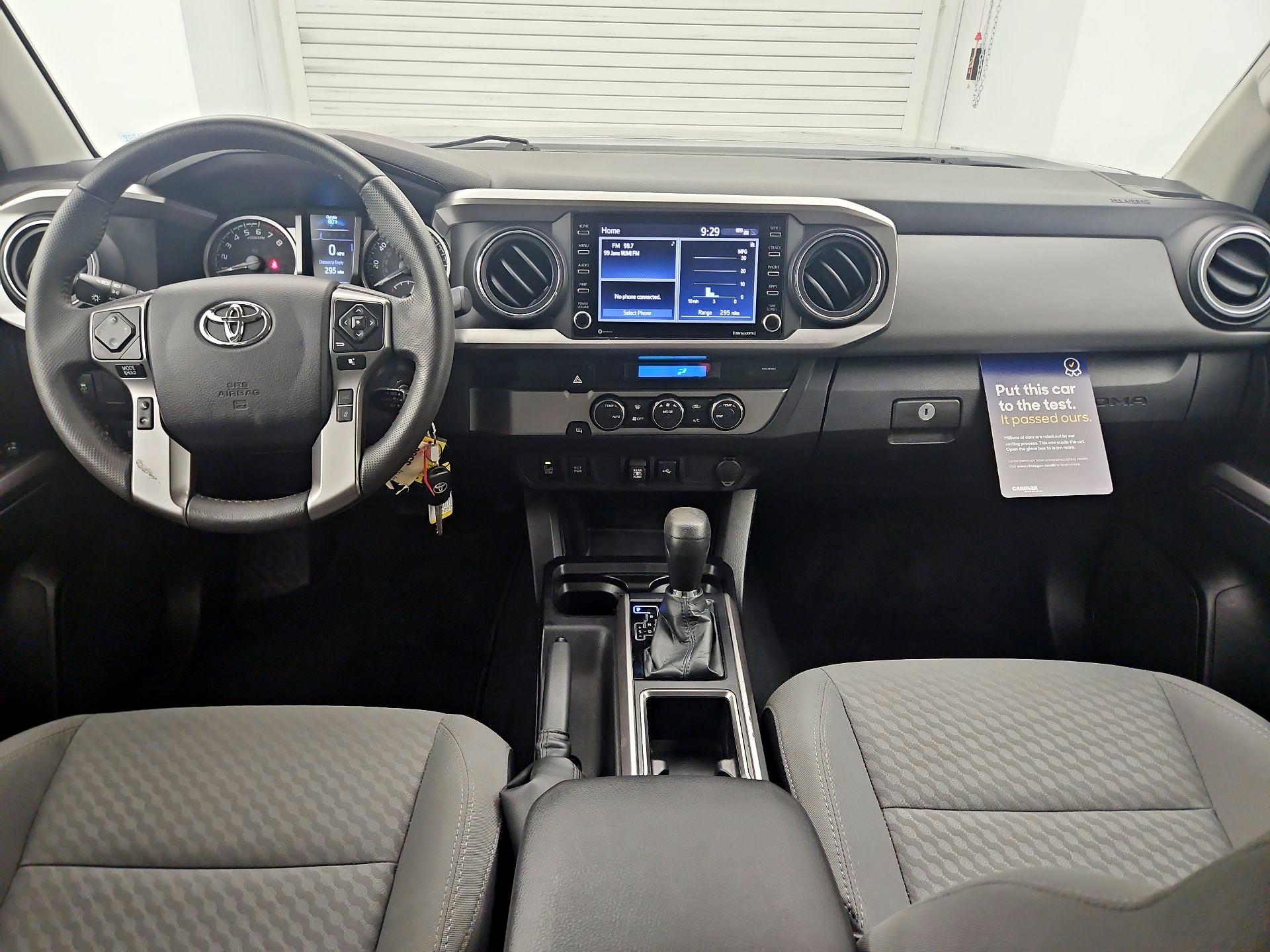 Thumbnail: 2022 Toyota Tacoma - 9
