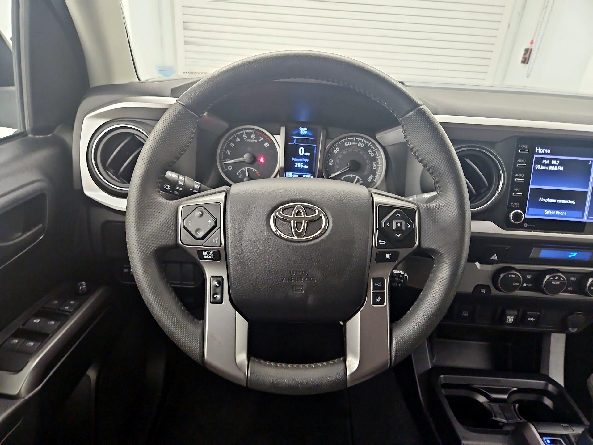 Thumbnail: 2022 Toyota Tacoma - 10