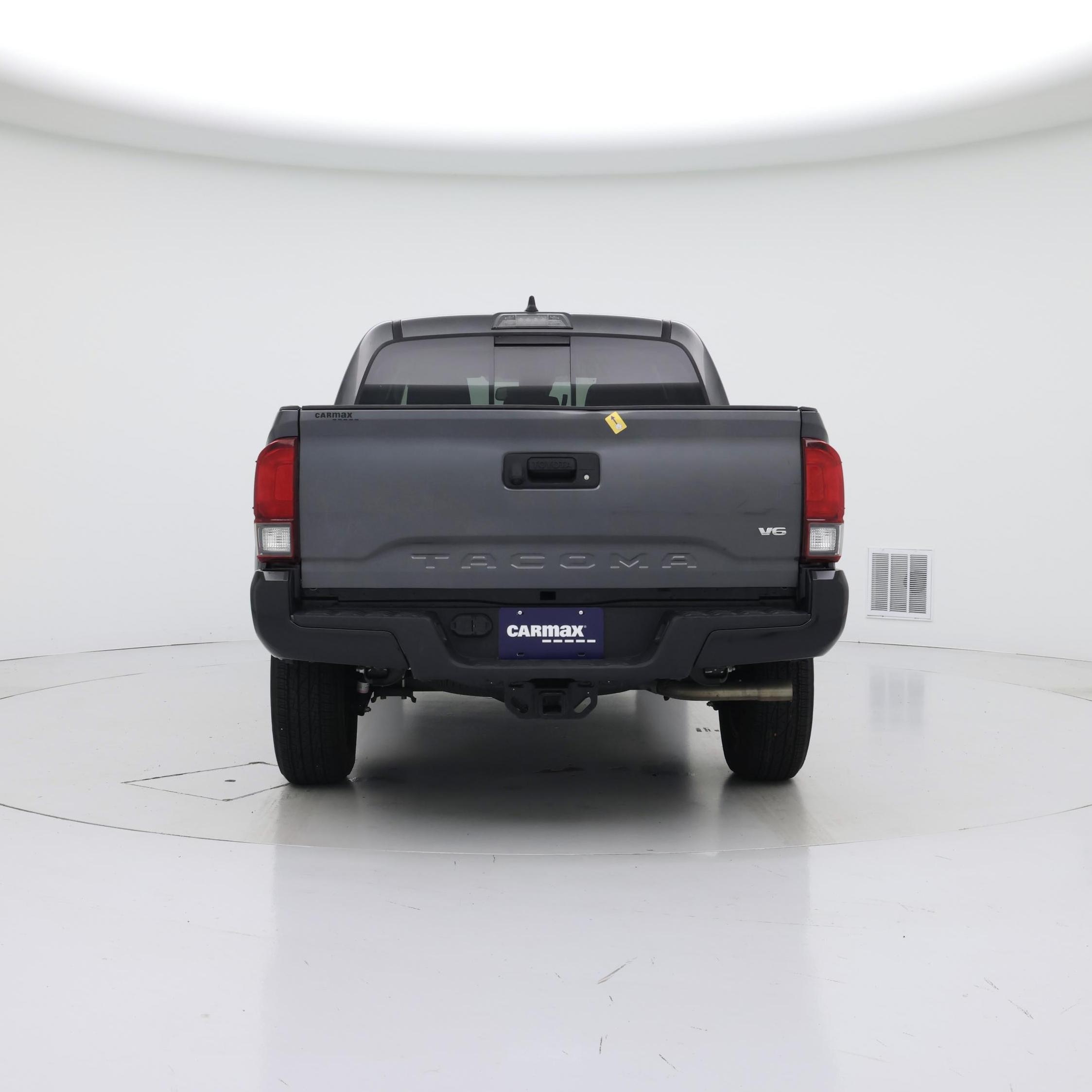 Thumbnail: 2022 Toyota Tacoma - 6