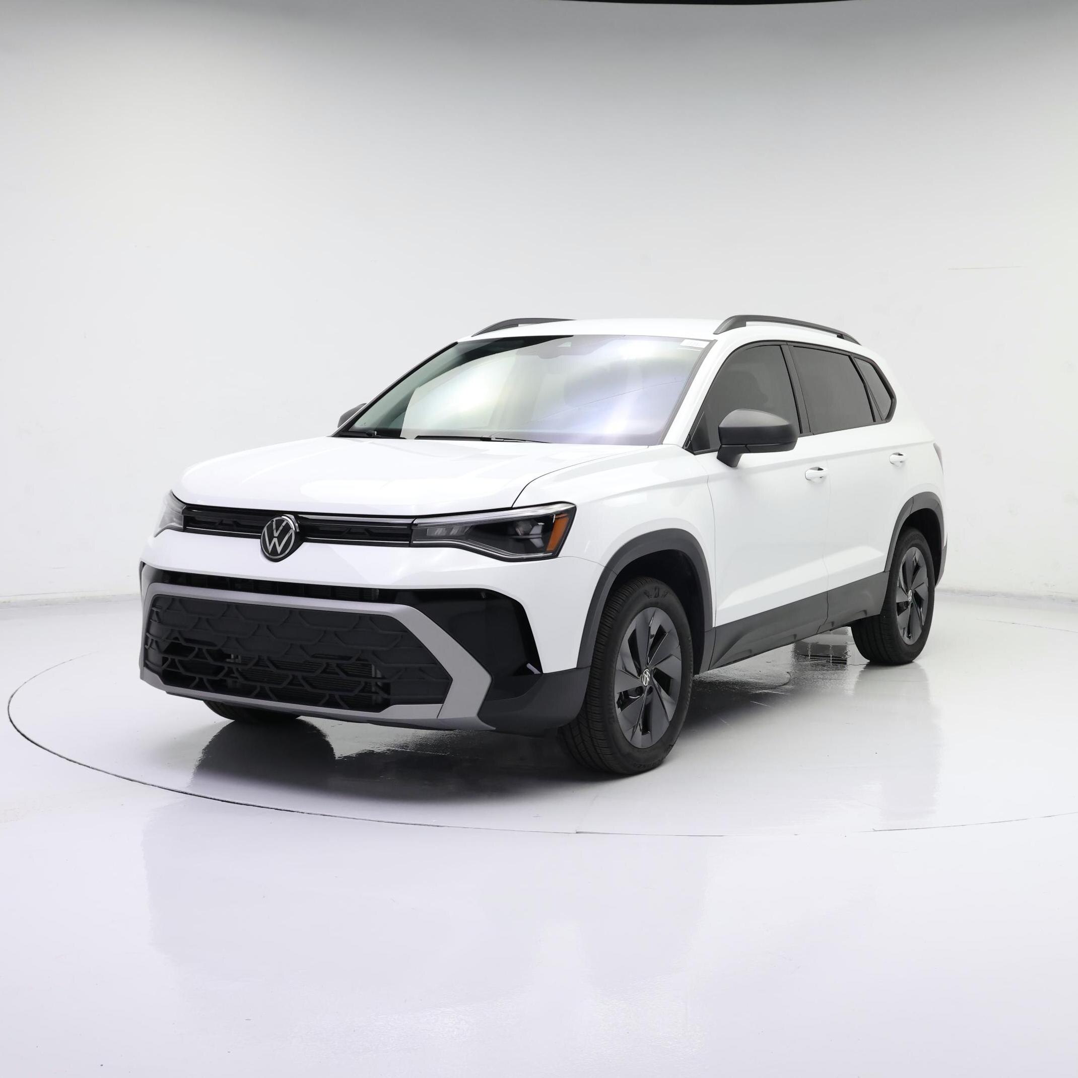 Thumbnail: 2025 Volkswagen Taos - 4