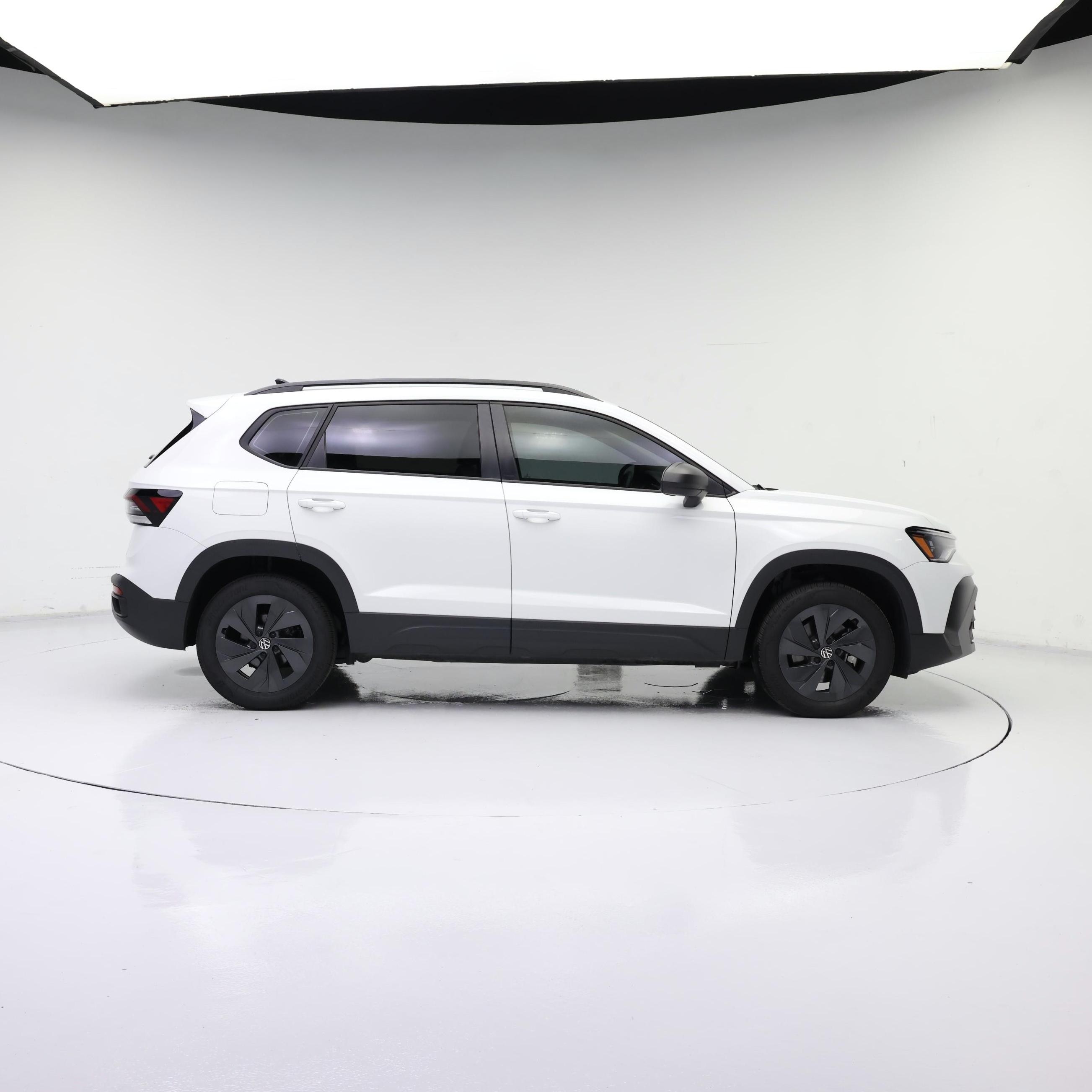 Thumbnail: 2025 Volkswagen Taos - 7