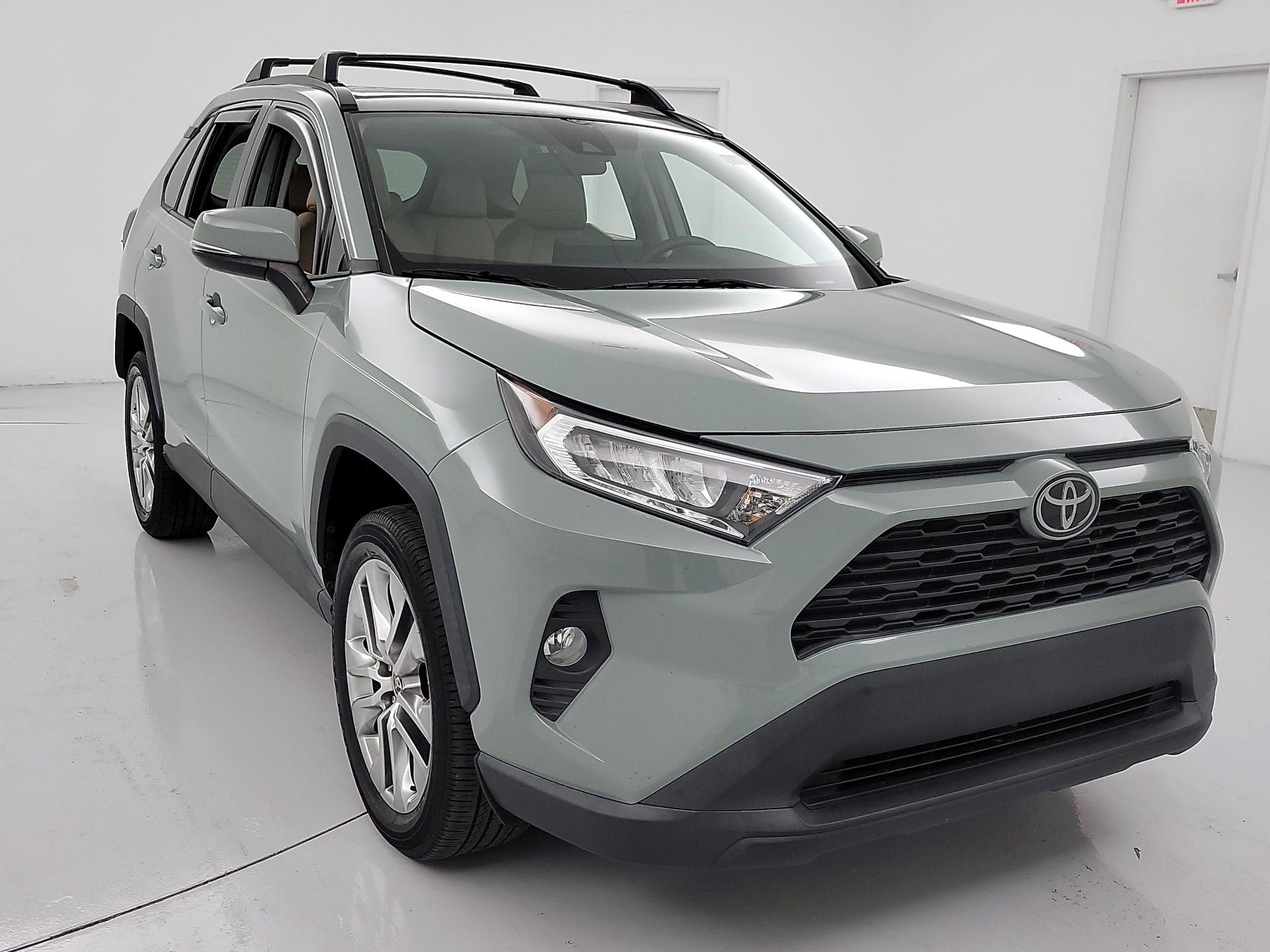 Thumbnail: 2021 Toyota RAV4 - 1