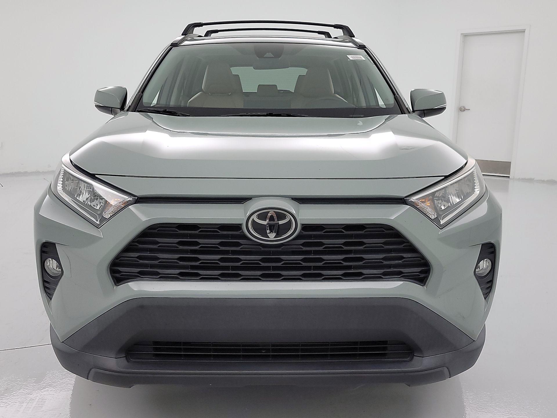 Thumbnail: 2021 Toyota RAV4 - 2