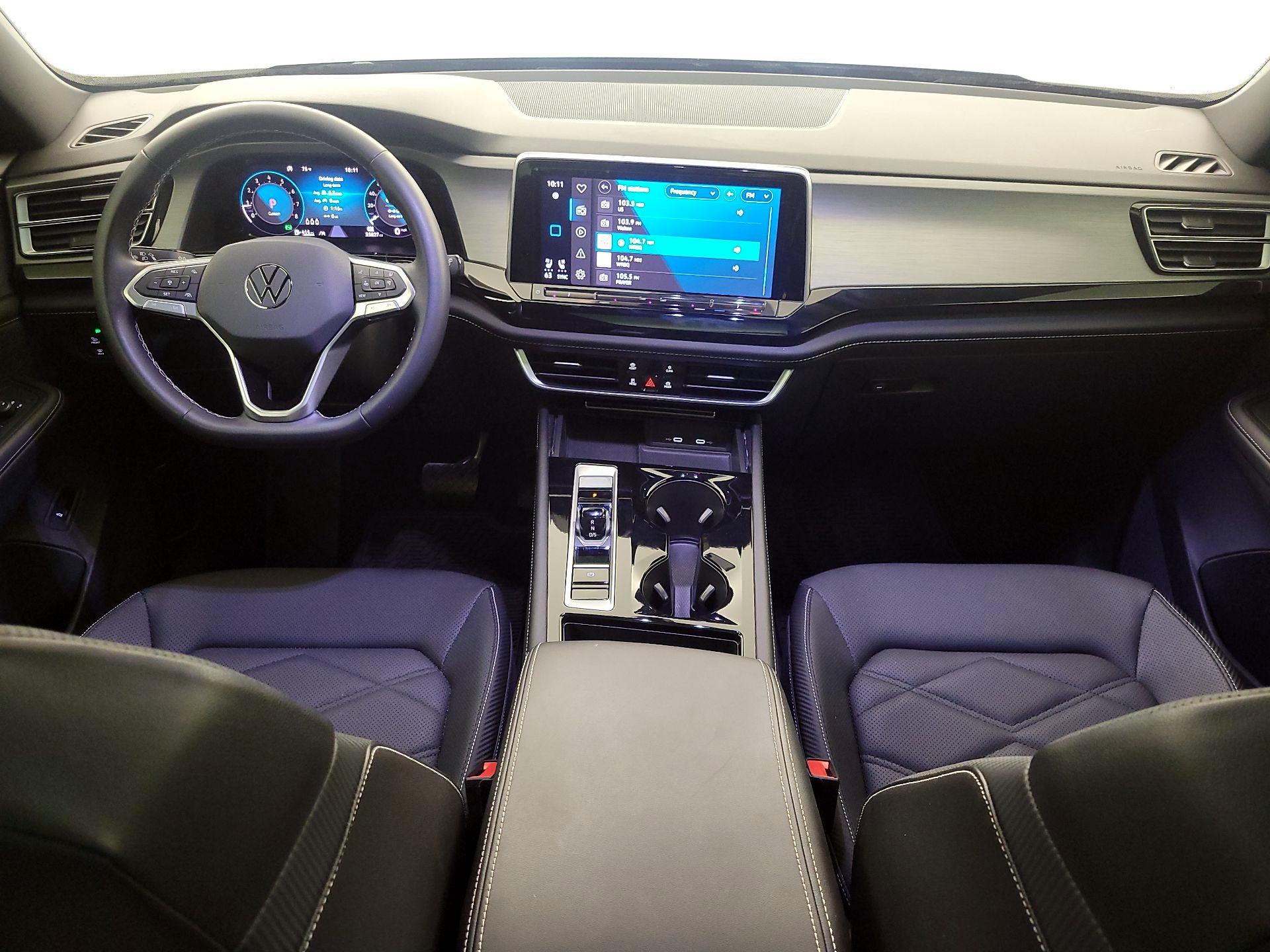 Thumbnail: 2024 Volkswagen Atlas - 8