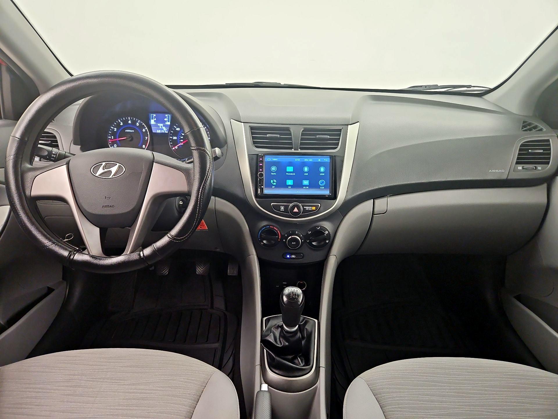 Thumbnail: 2017 Hyundai Accent - 9