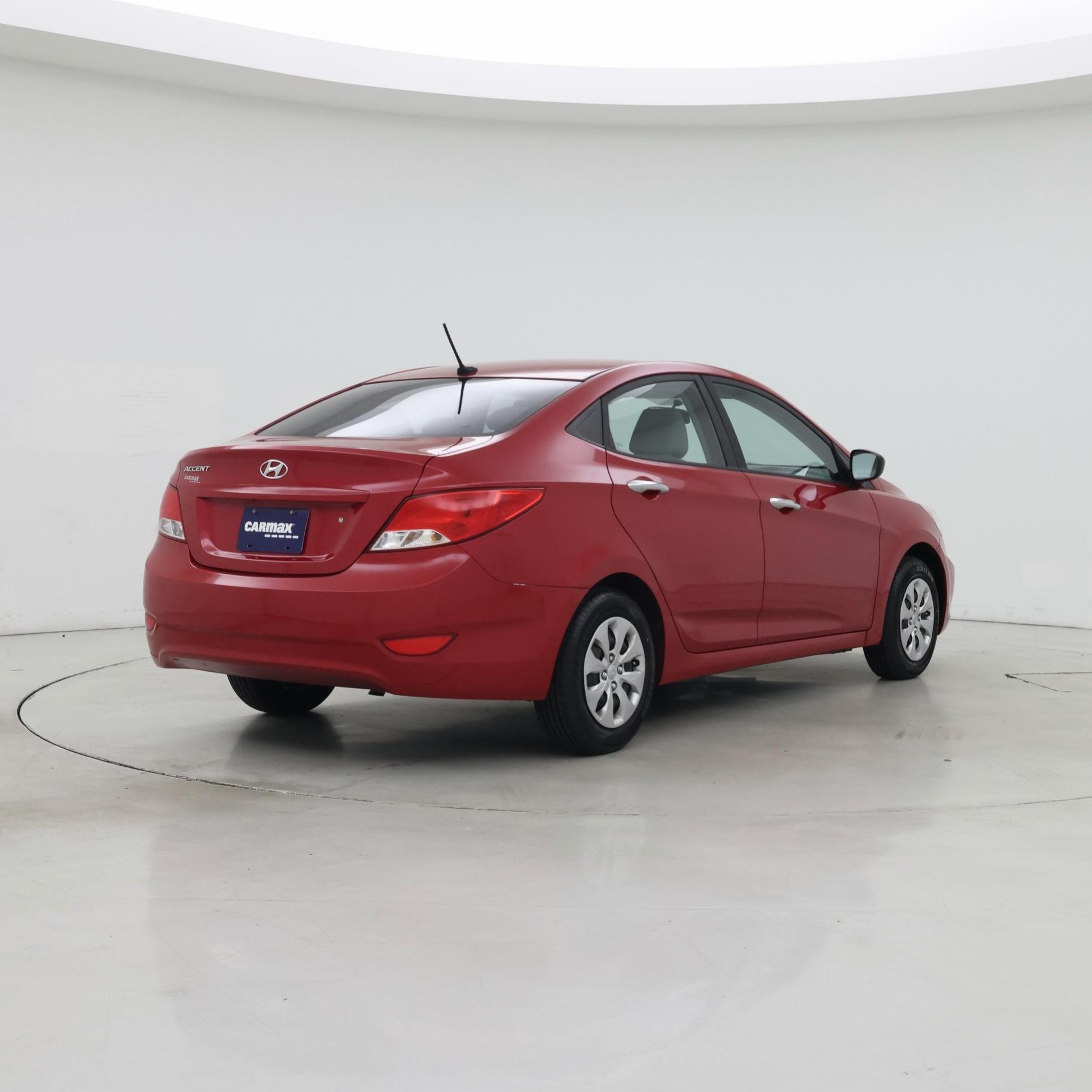 Thumbnail: 2017 Hyundai Accent - 8