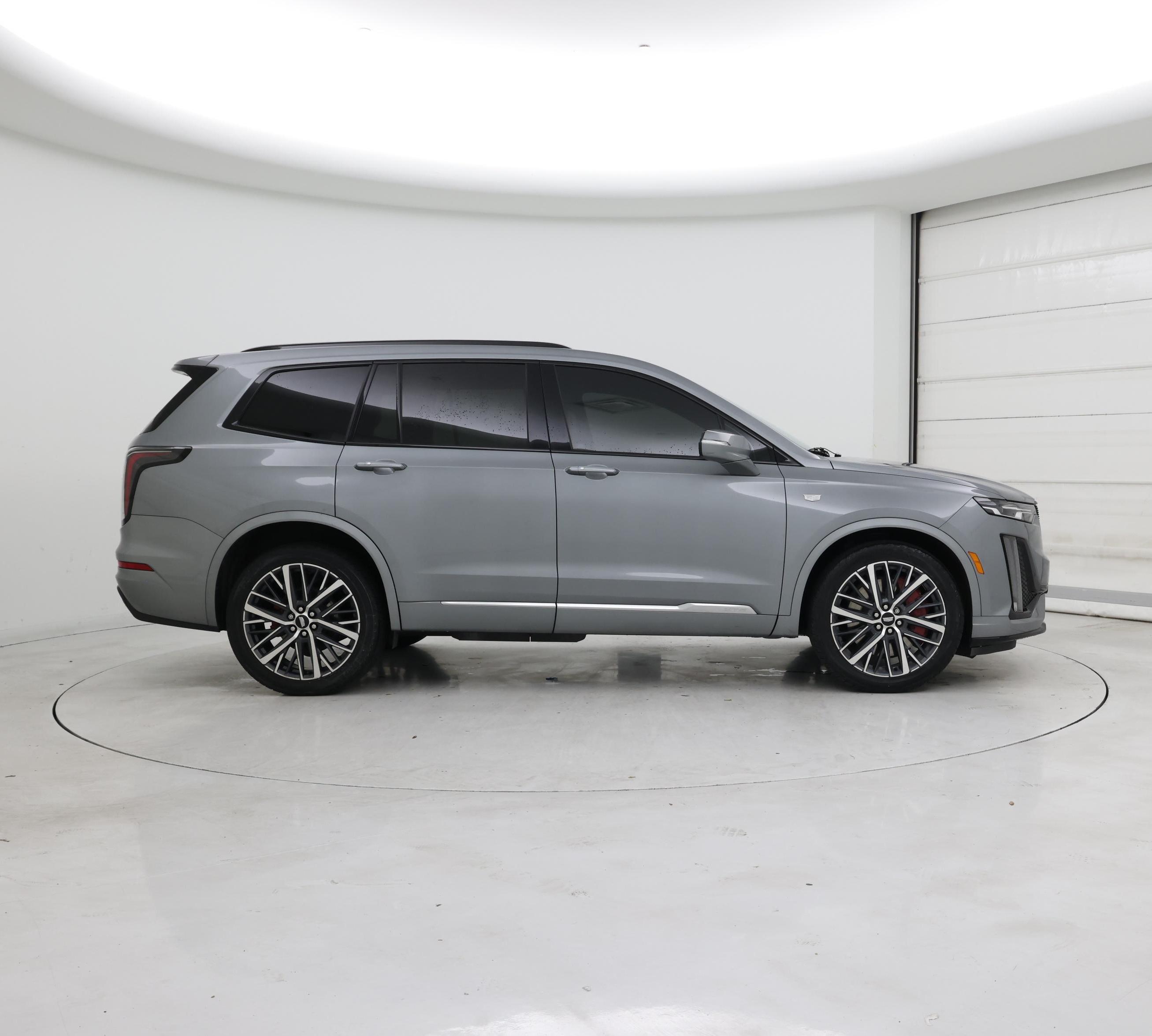 Thumbnail: 2023 Cadillac XT6 - 7