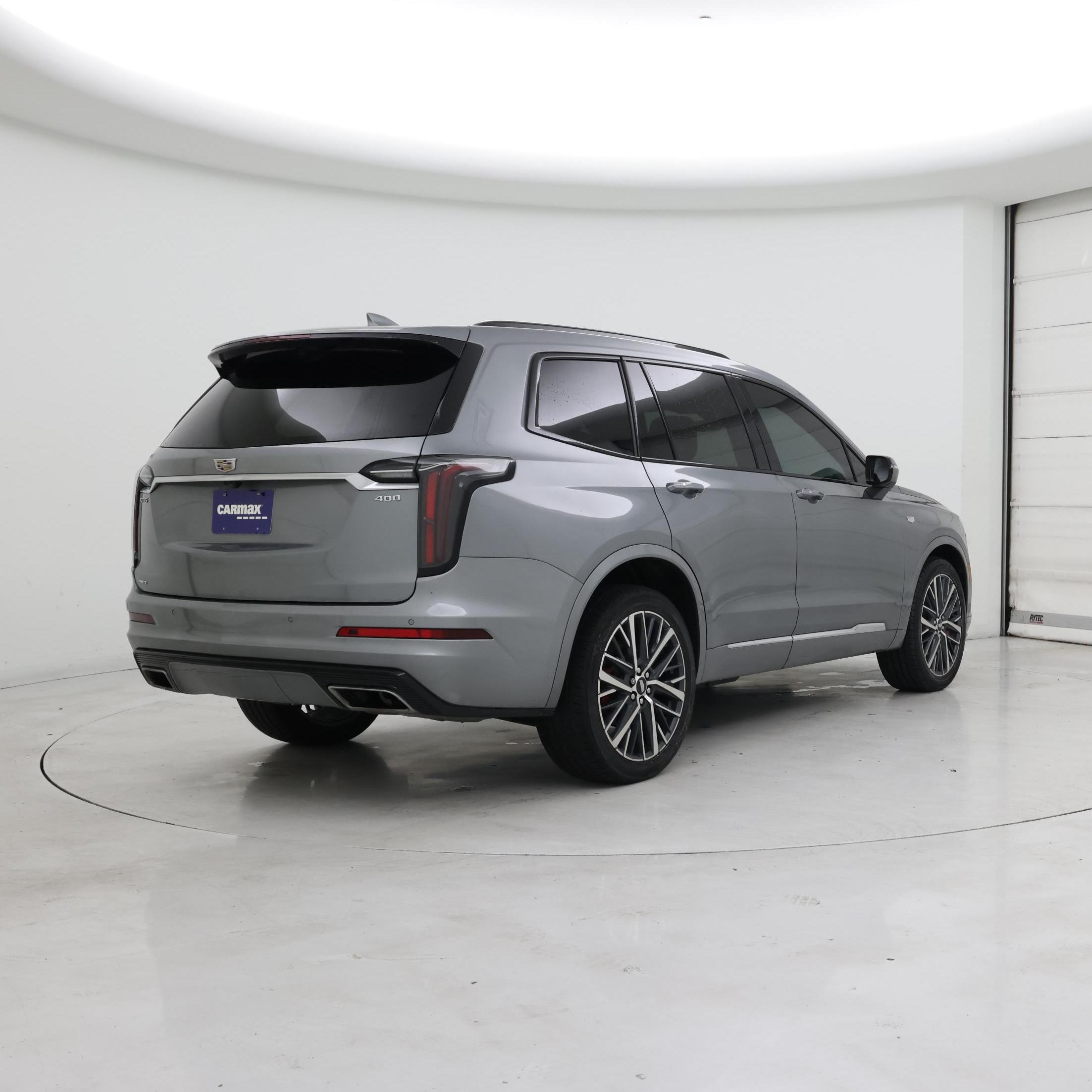 Thumbnail: 2023 Cadillac XT6 - 8