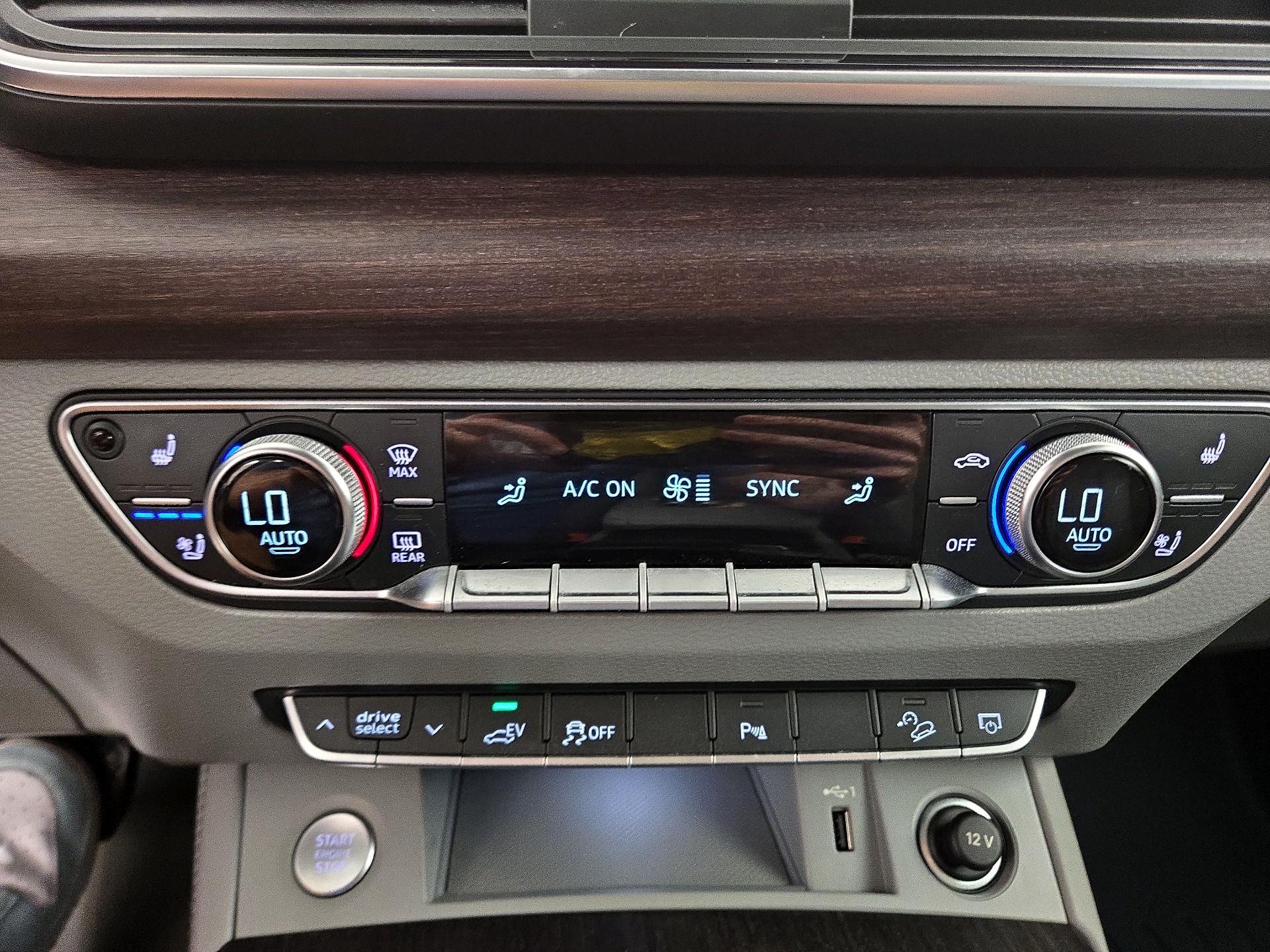 Thumbnail: 2022 Audi Q5 - 17