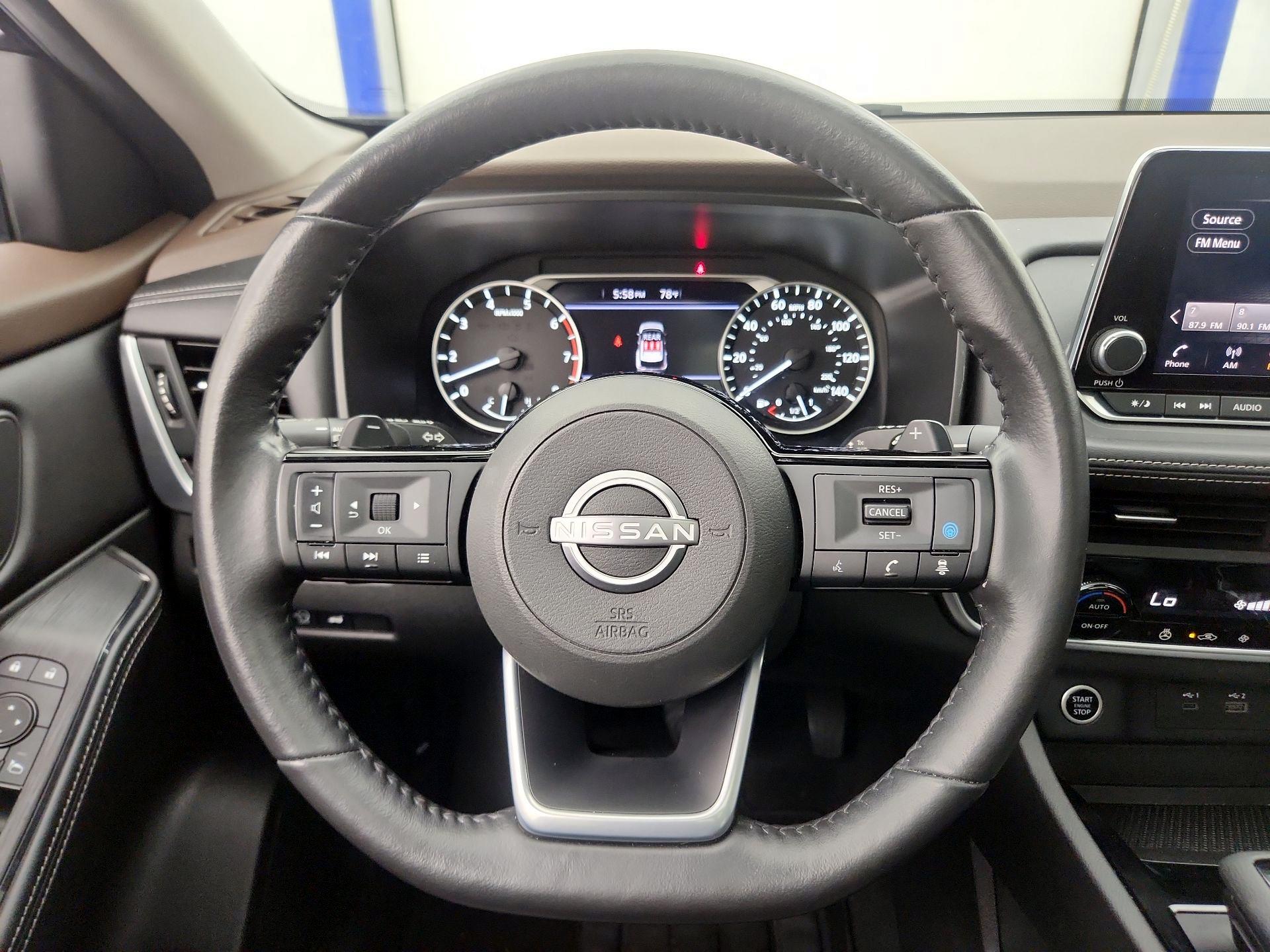 Thumbnail: 2023 Nissan Rogue - 10