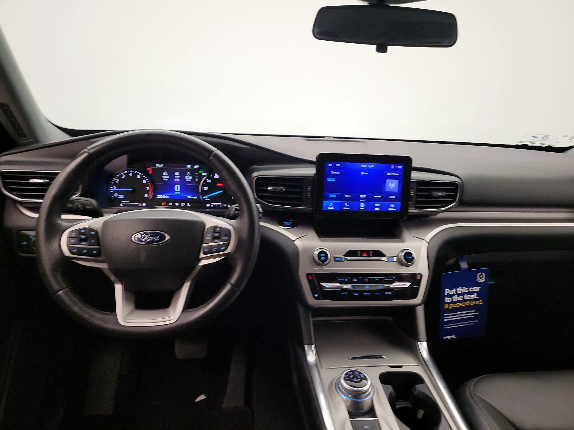 Thumbnail: 2022 Ford Explorer - 9