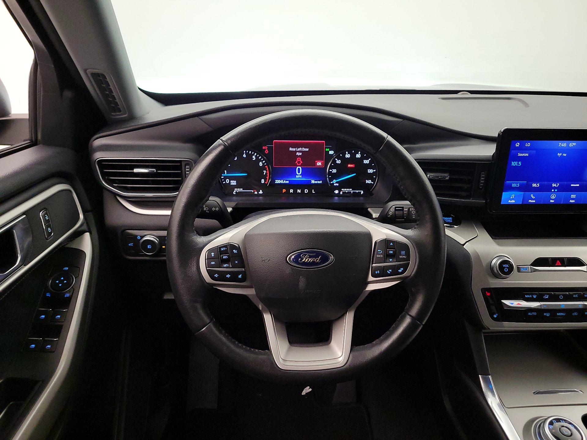 Thumbnail: 2022 Ford Explorer - 10