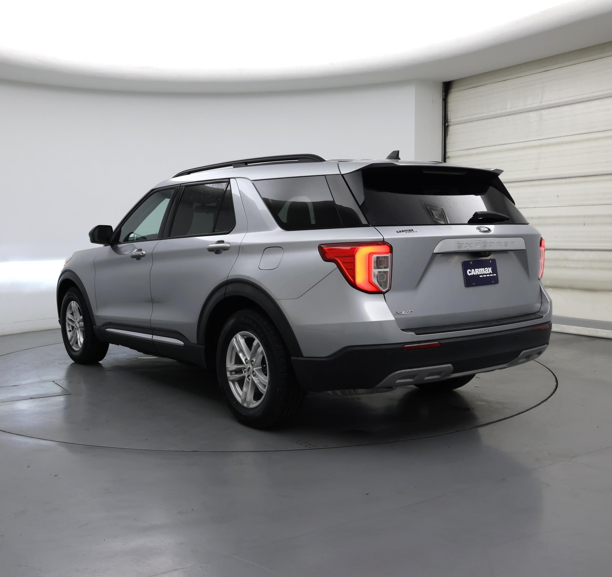 Thumbnail: 2022 Ford Explorer - 2