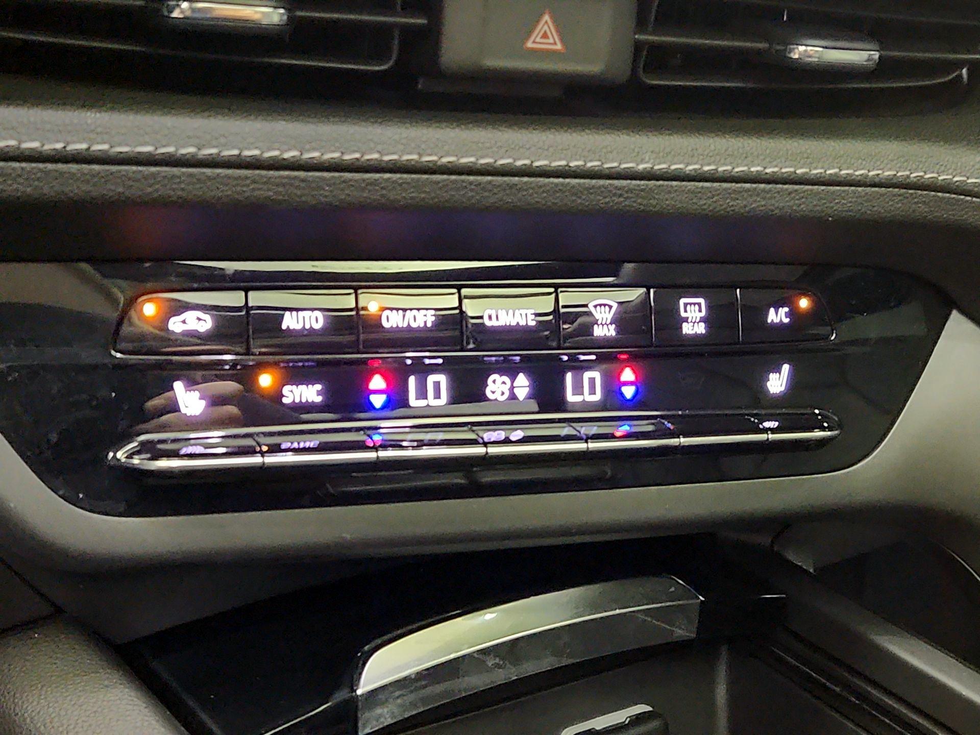 Thumbnail: 2021 Buick Envision - 16