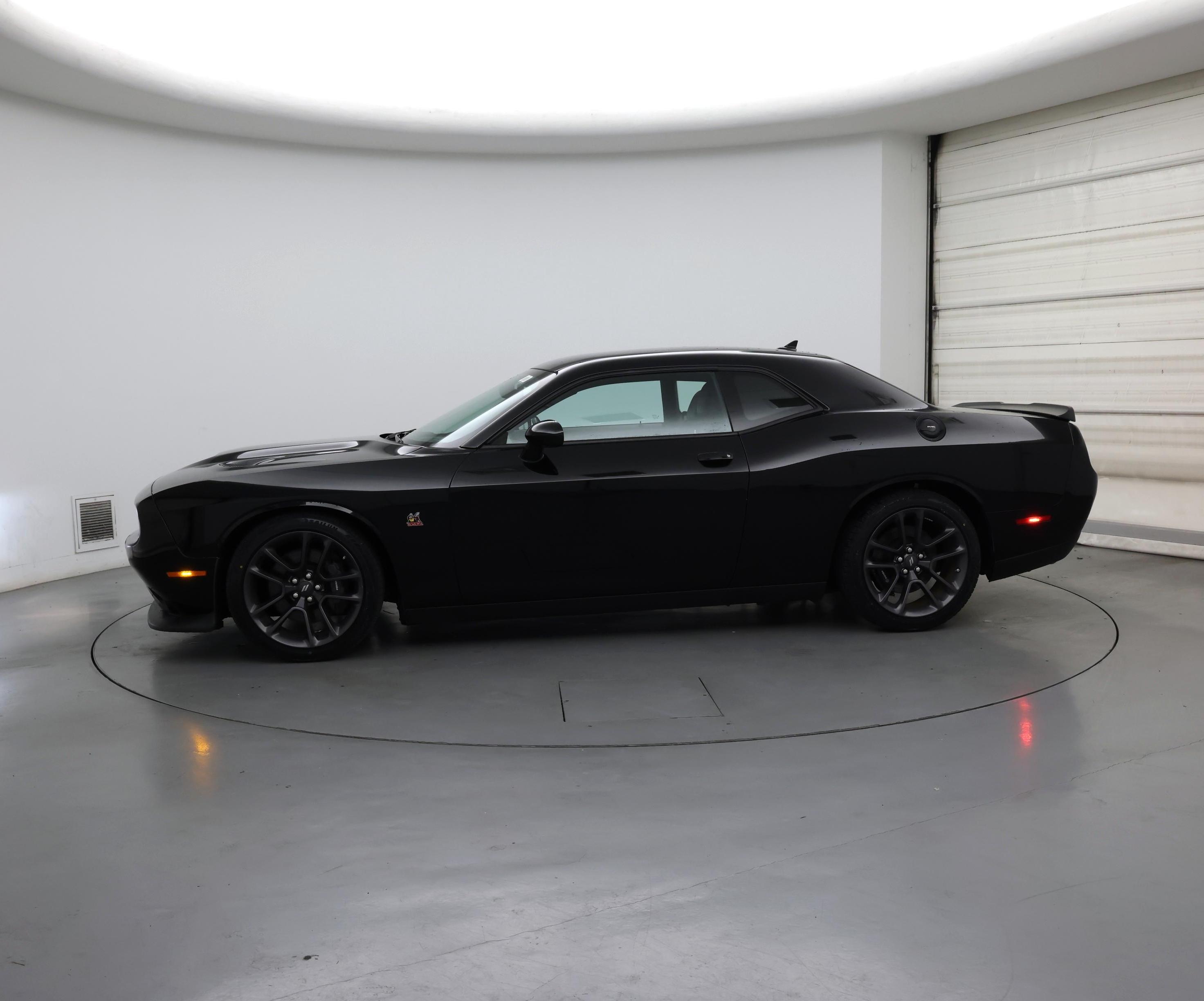 Thumbnail: 2022 Dodge Challenger - 3