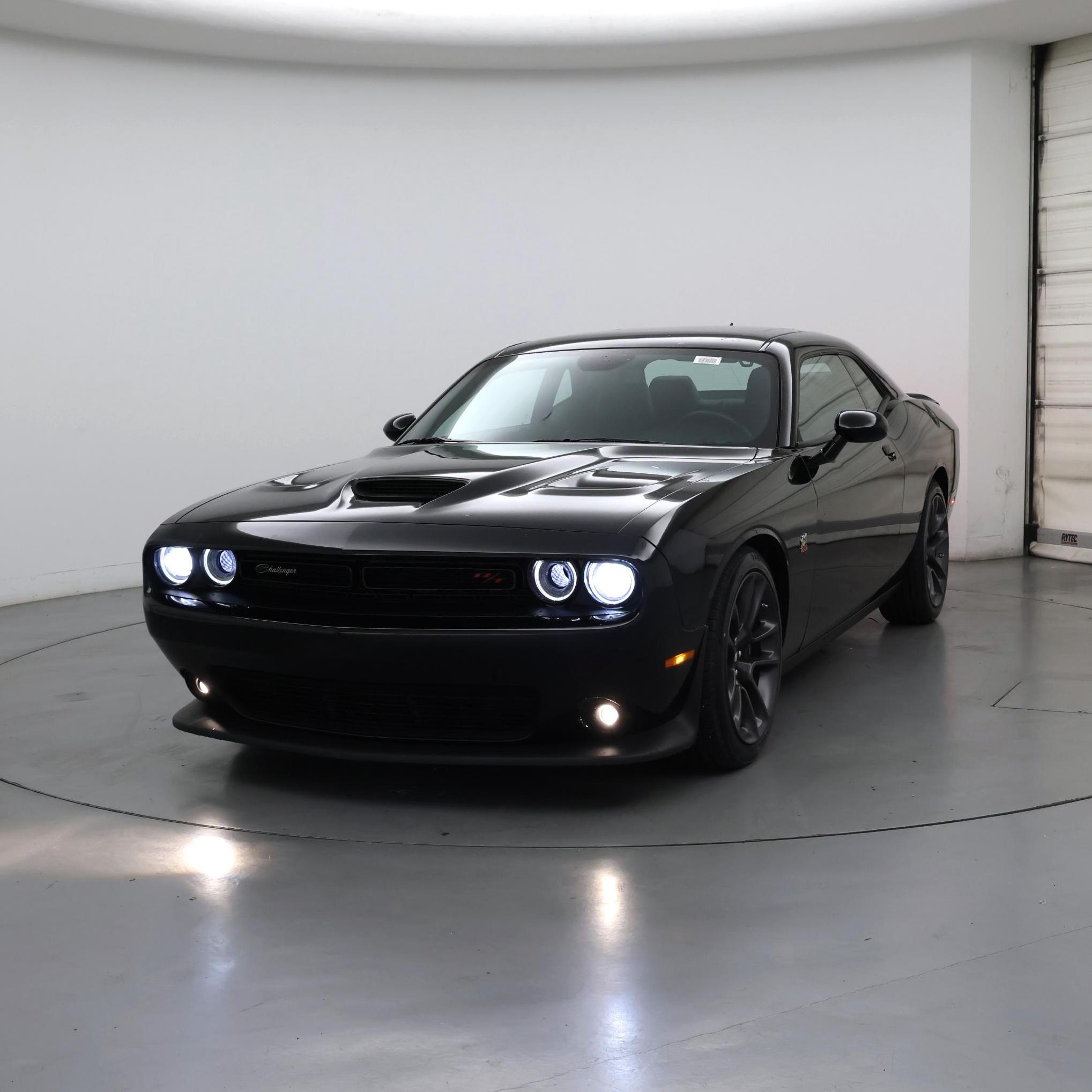 Thumbnail: 2022 Dodge Challenger - 4