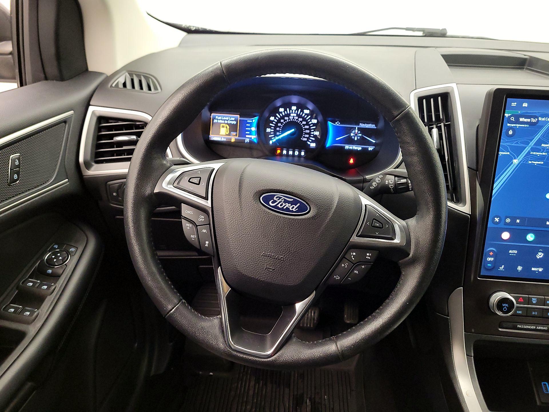 Thumbnail: 2021 Ford Edge - 10