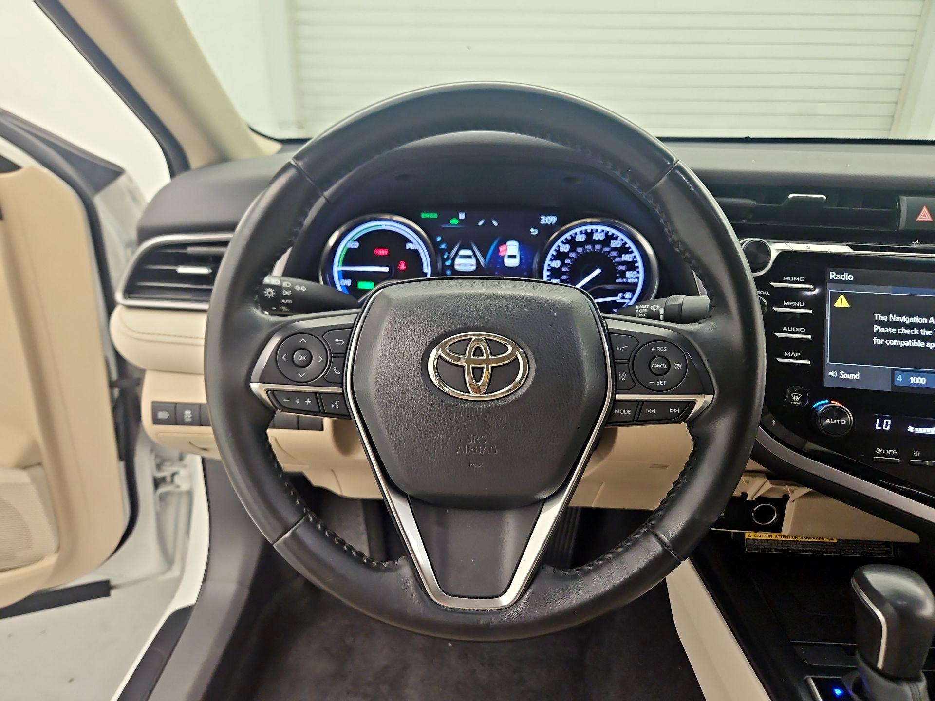 Thumbnail: 2020 Toyota Camry - 10