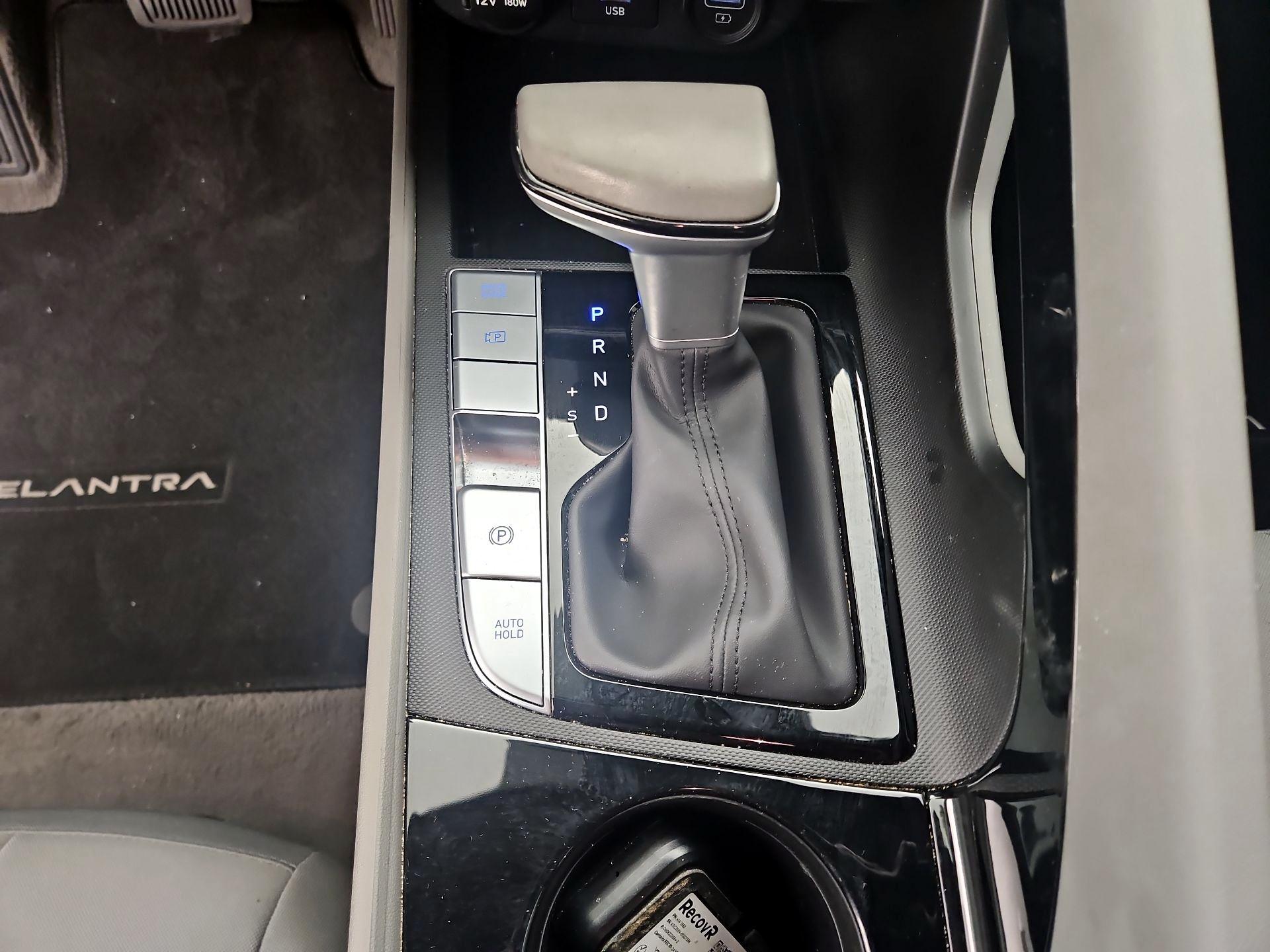 Thumbnail: 2023 Hyundai Elantra - 18