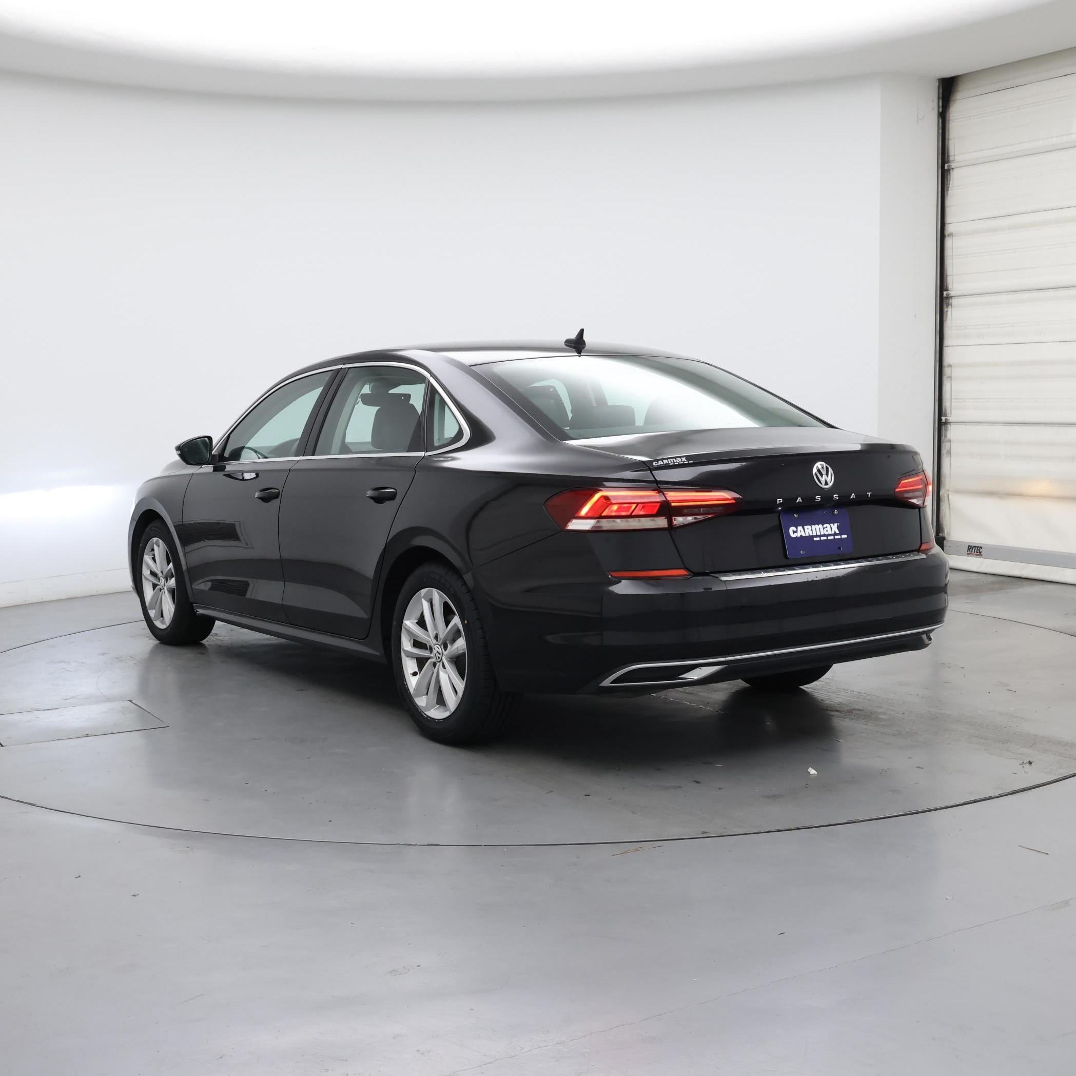 Thumbnail: 2020 Volkswagen Passat - 2