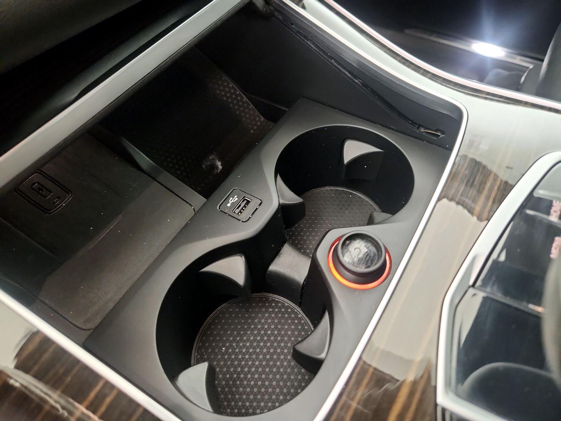 Thumbnail: 2020 BMW X5 - 19