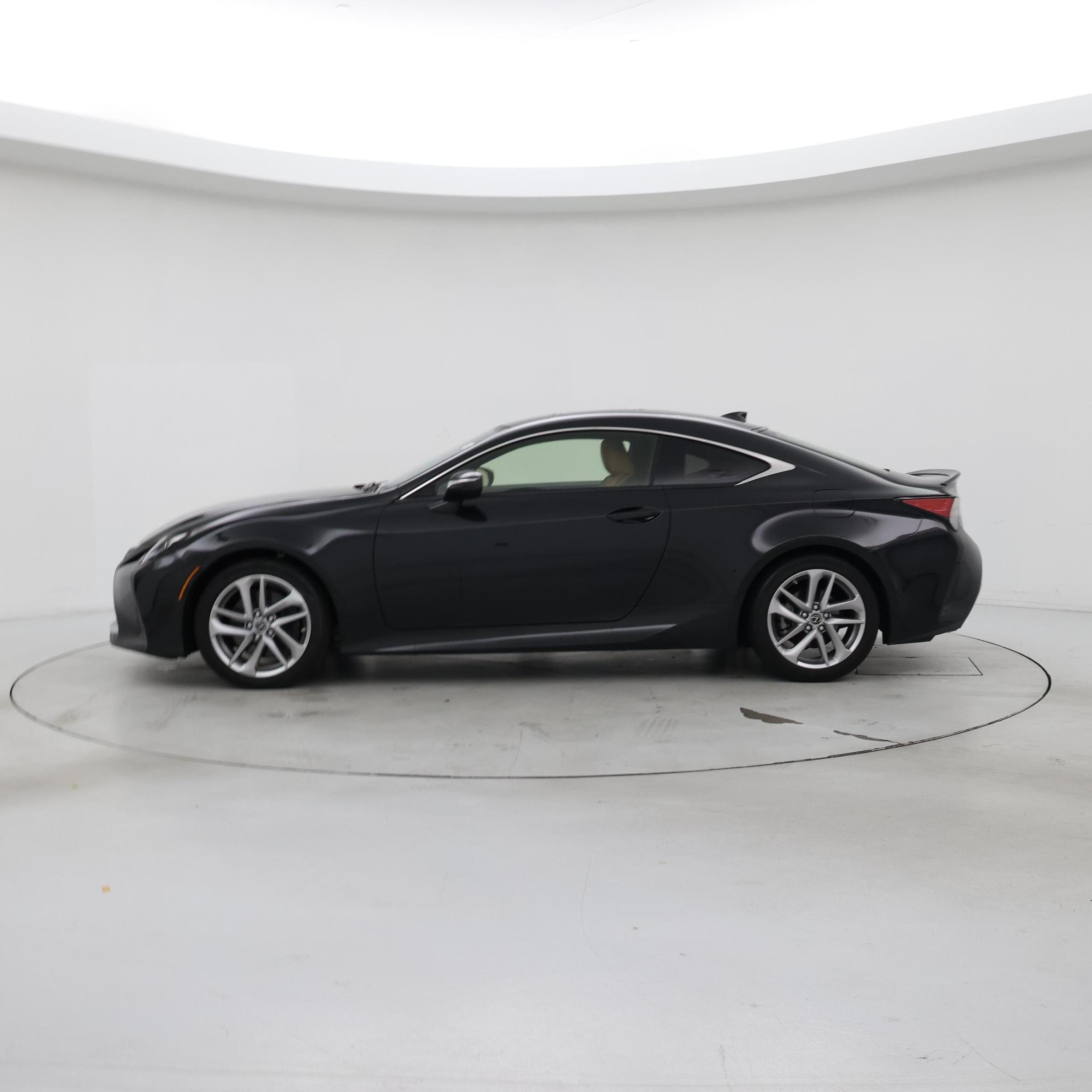 Thumbnail: 2022 Lexus RC - 3