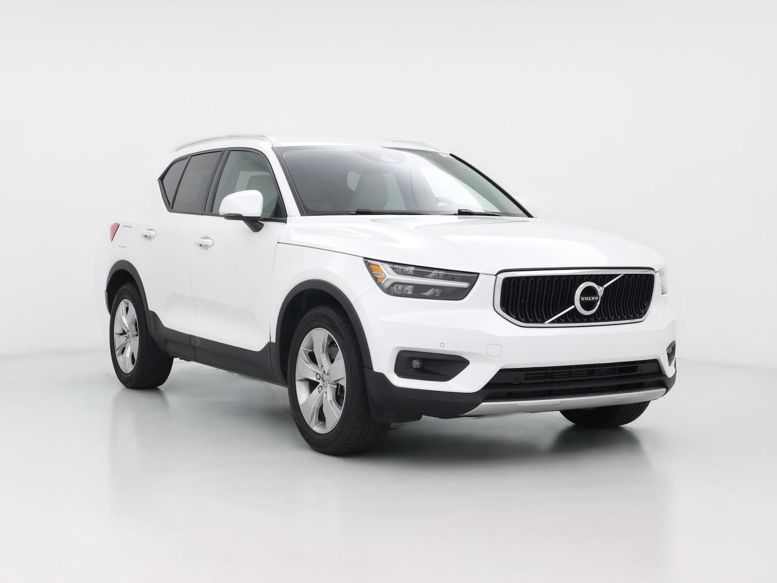 2022 Volvo XC40