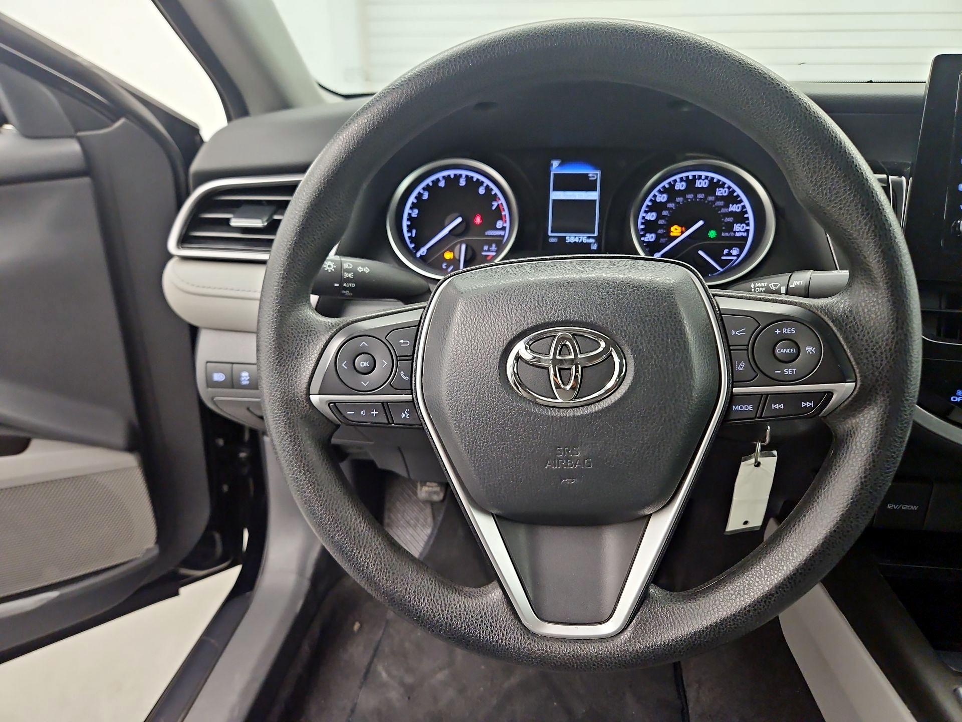 Thumbnail: 2021 Toyota Camry - 10
