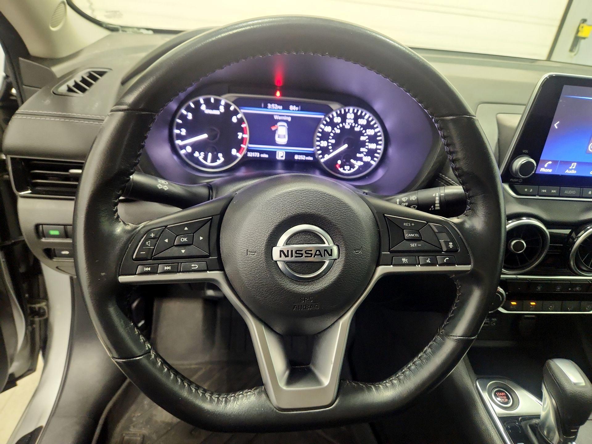 Thumbnail: 2022 Nissan Sentra - 10